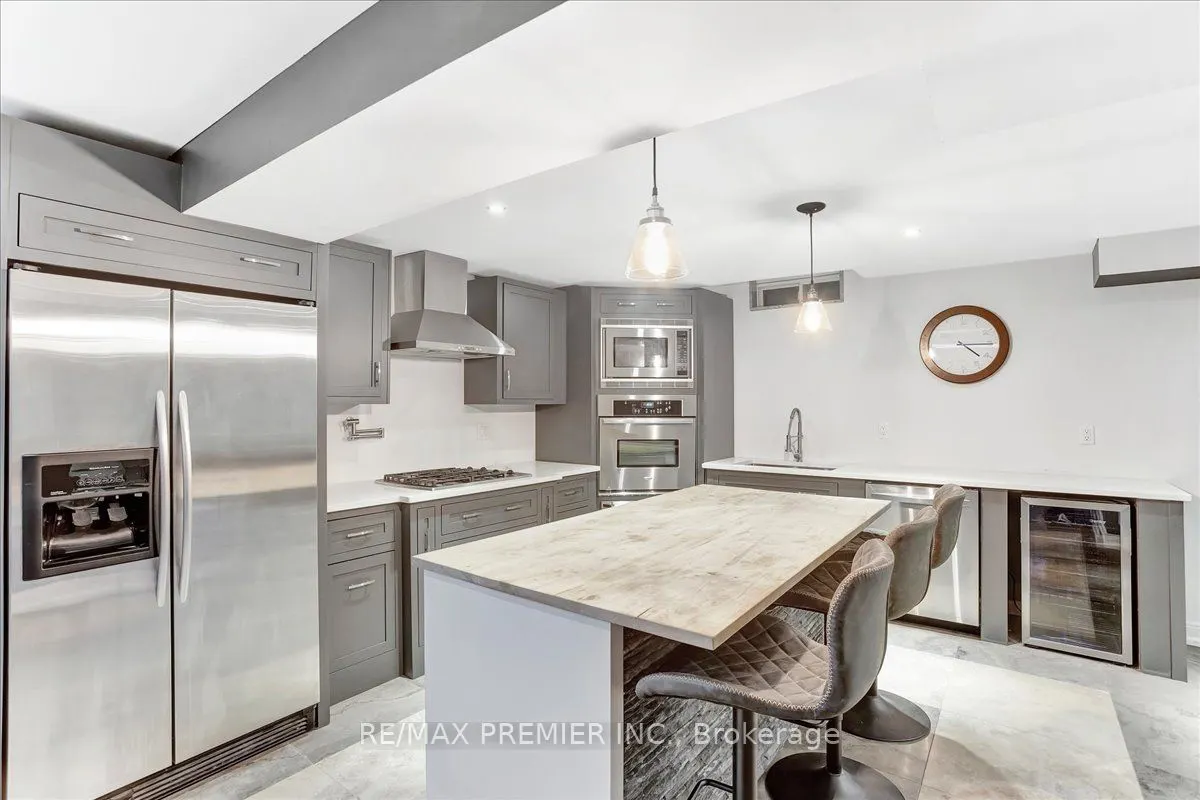 3 Pepin Court