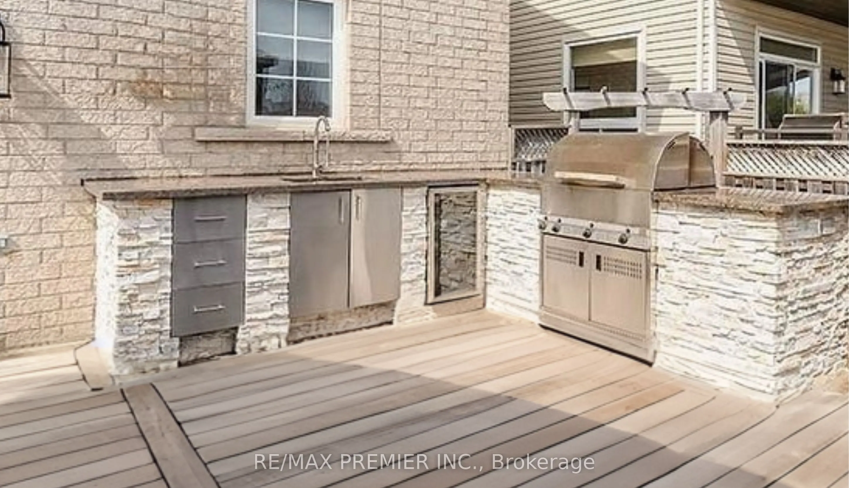 3 Pepin Court