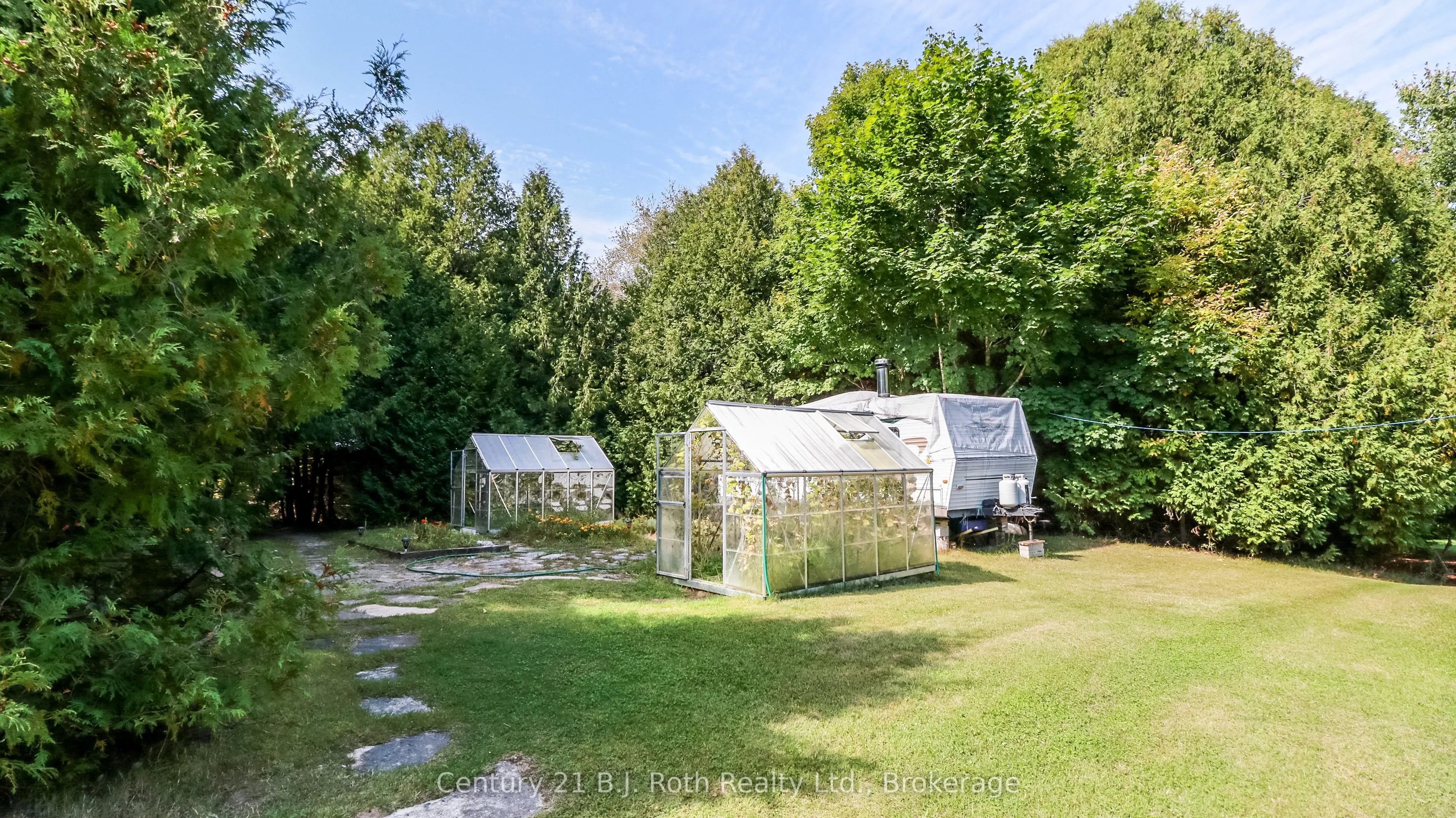 2709 Wainman Line