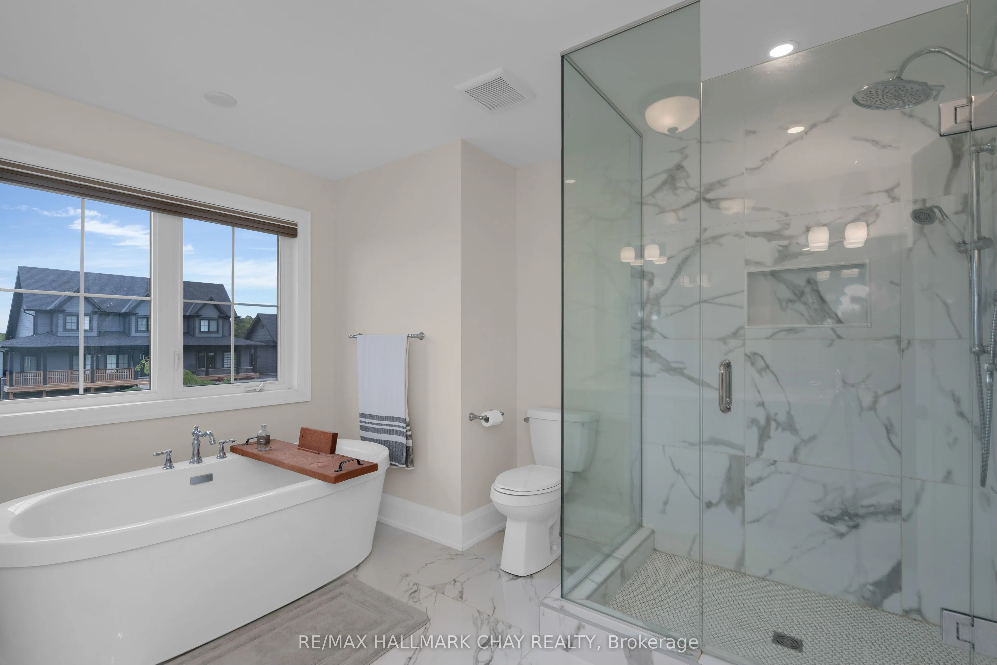 28 Thoroughbred Drive