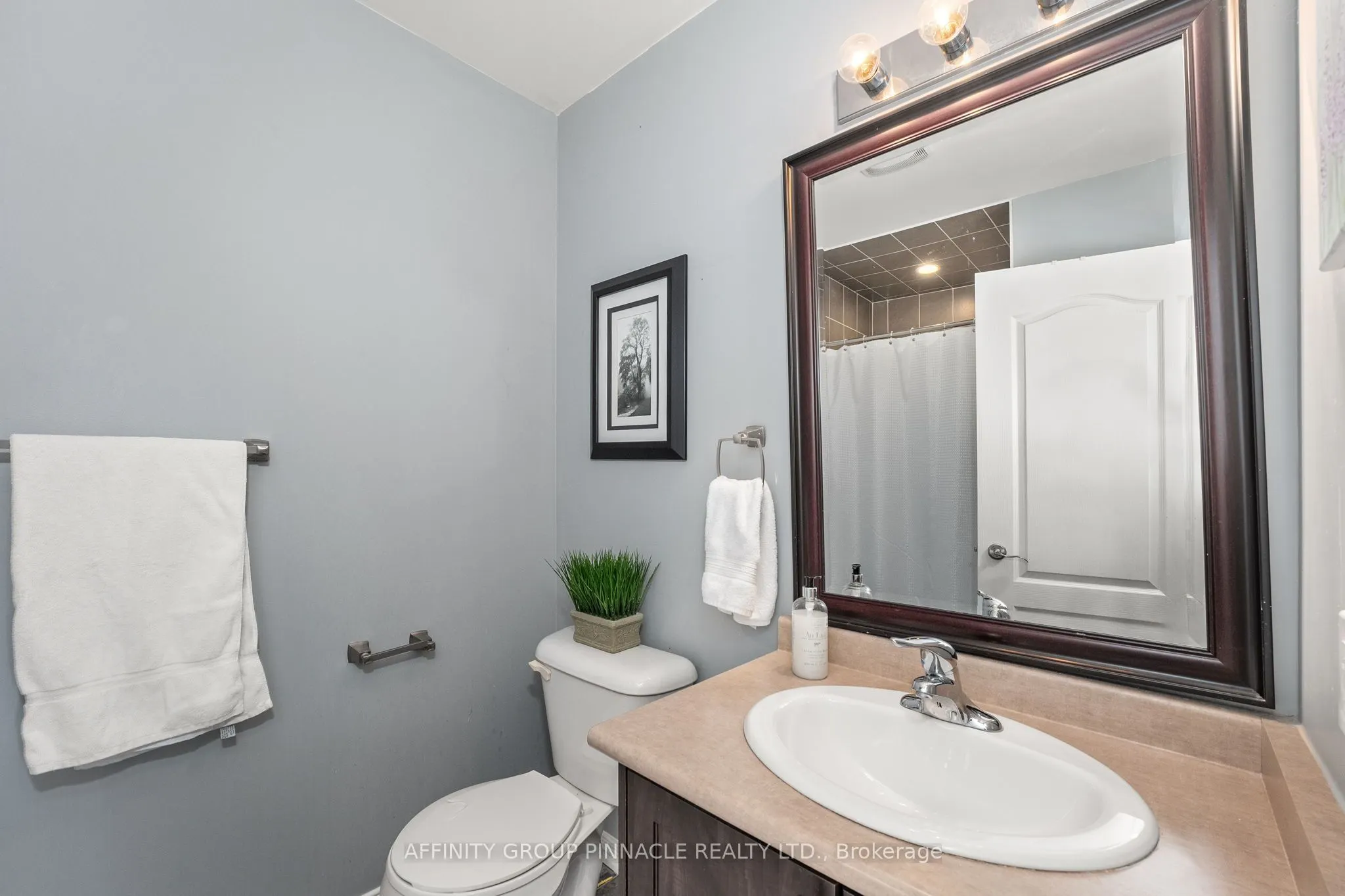 75 Prince William Way, #32