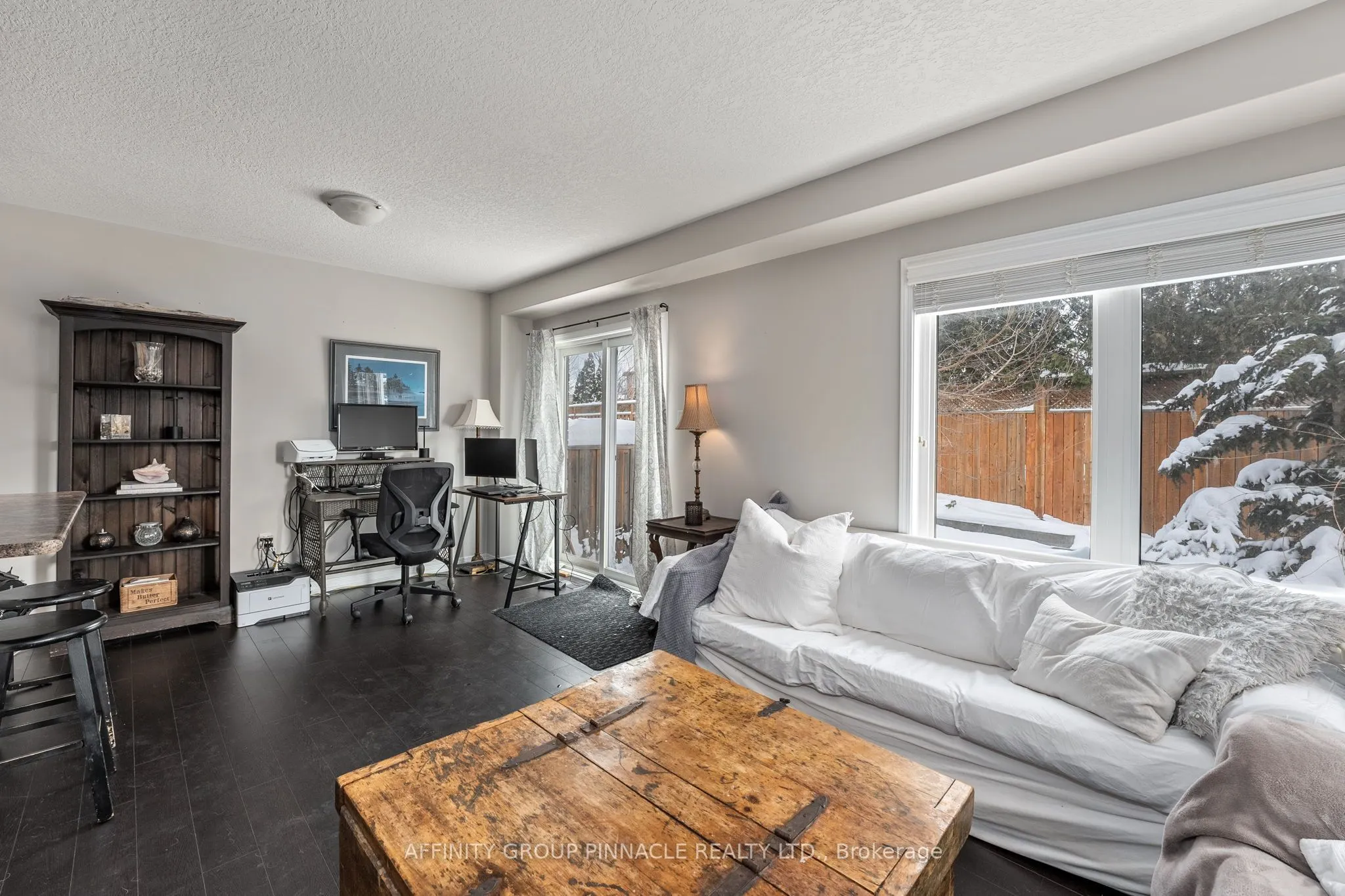 75 Prince William Way, #32