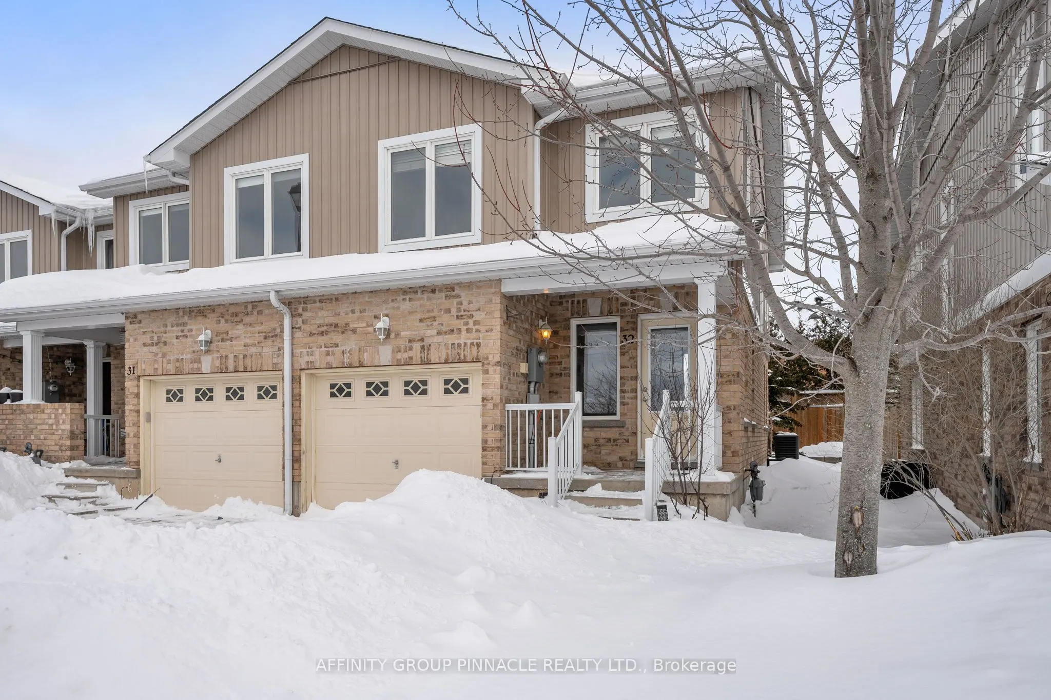 75 Prince William Way, #32