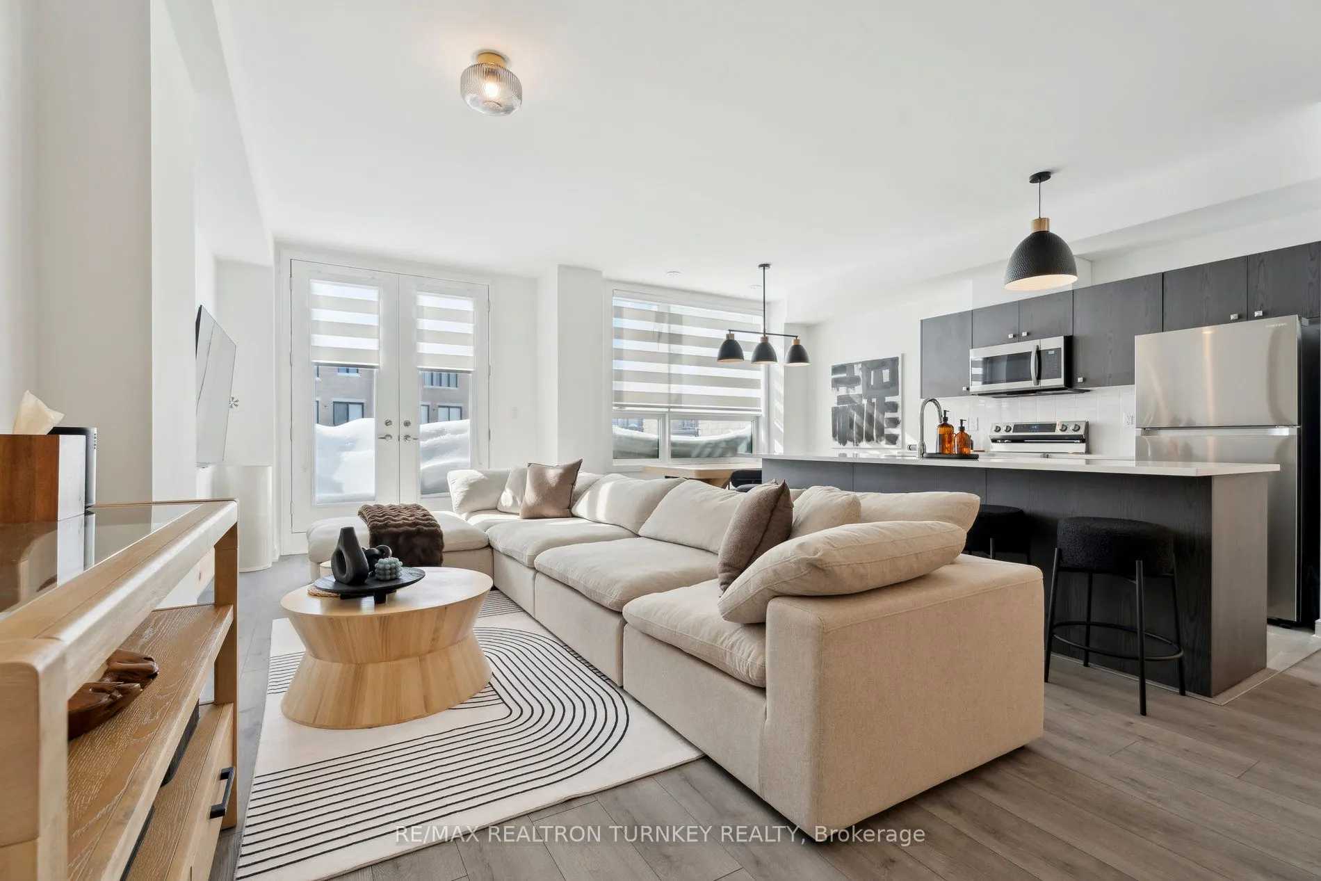 28 Spry Lane