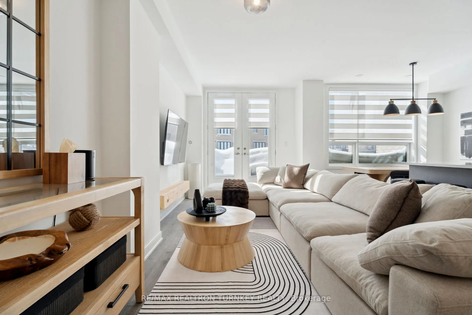 28 Spry Lane