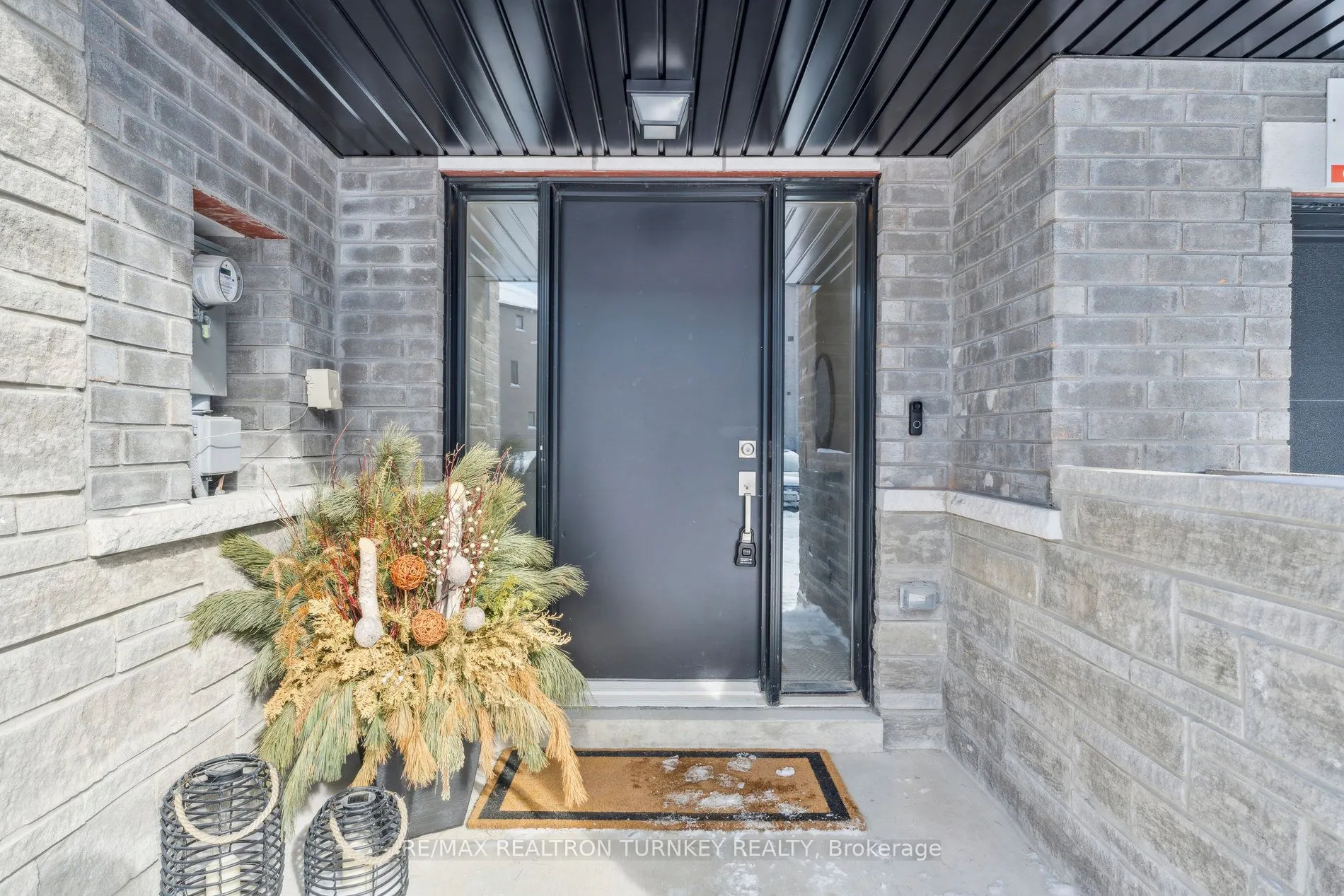 28 Spry Lane