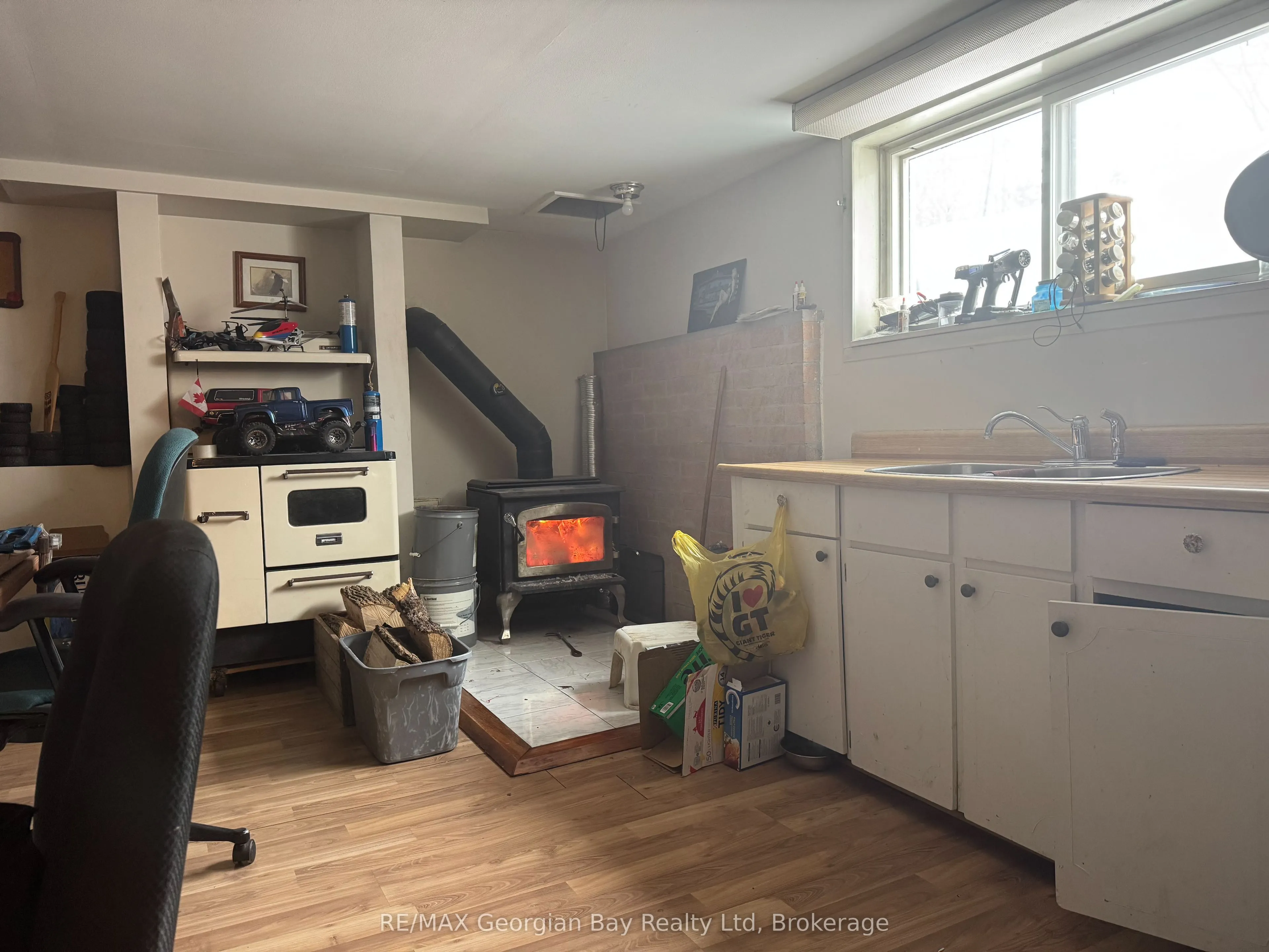 22 Oakwood Avenue