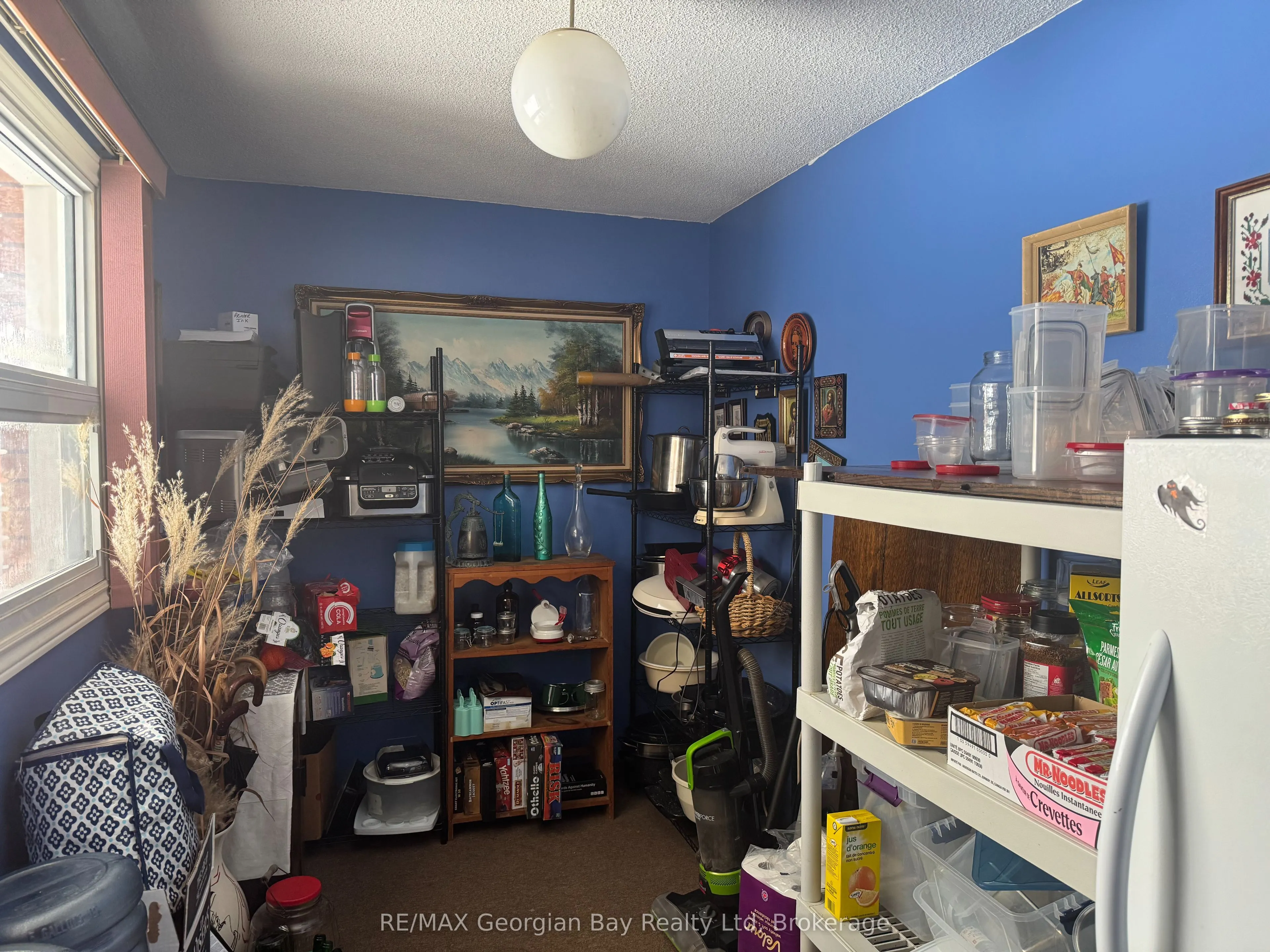 22 Oakwood Avenue