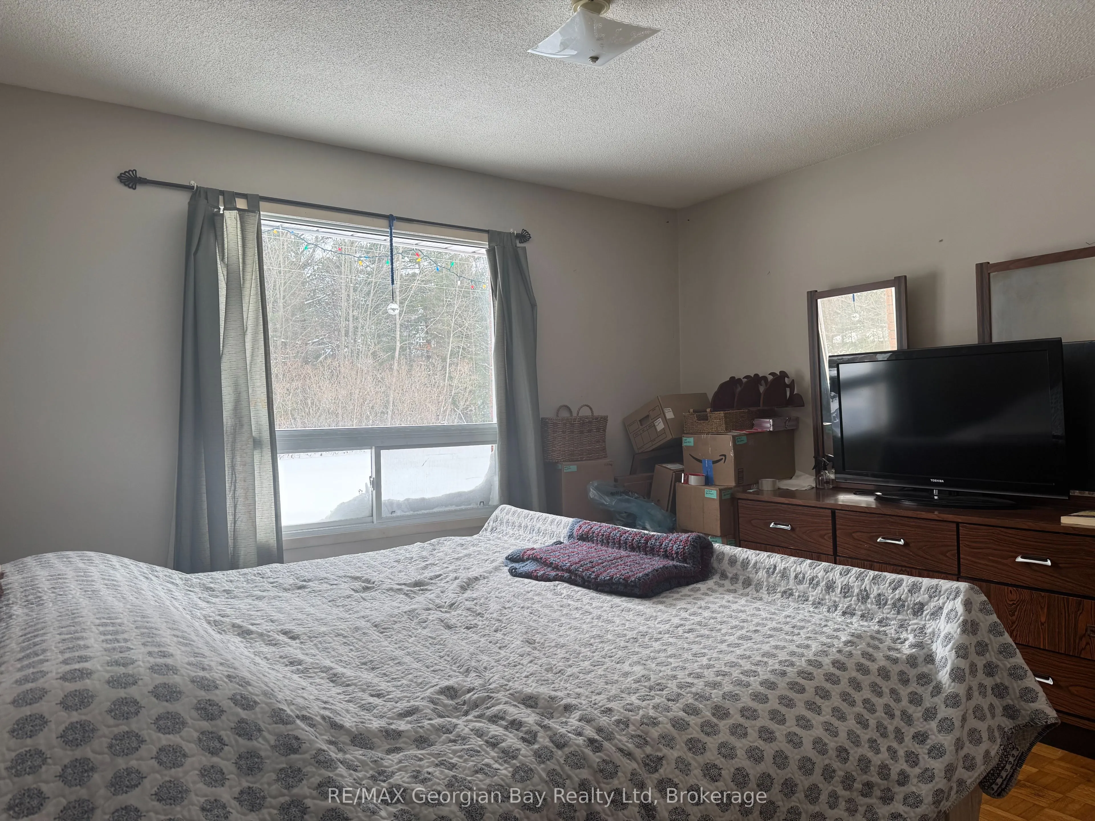 22 Oakwood Avenue