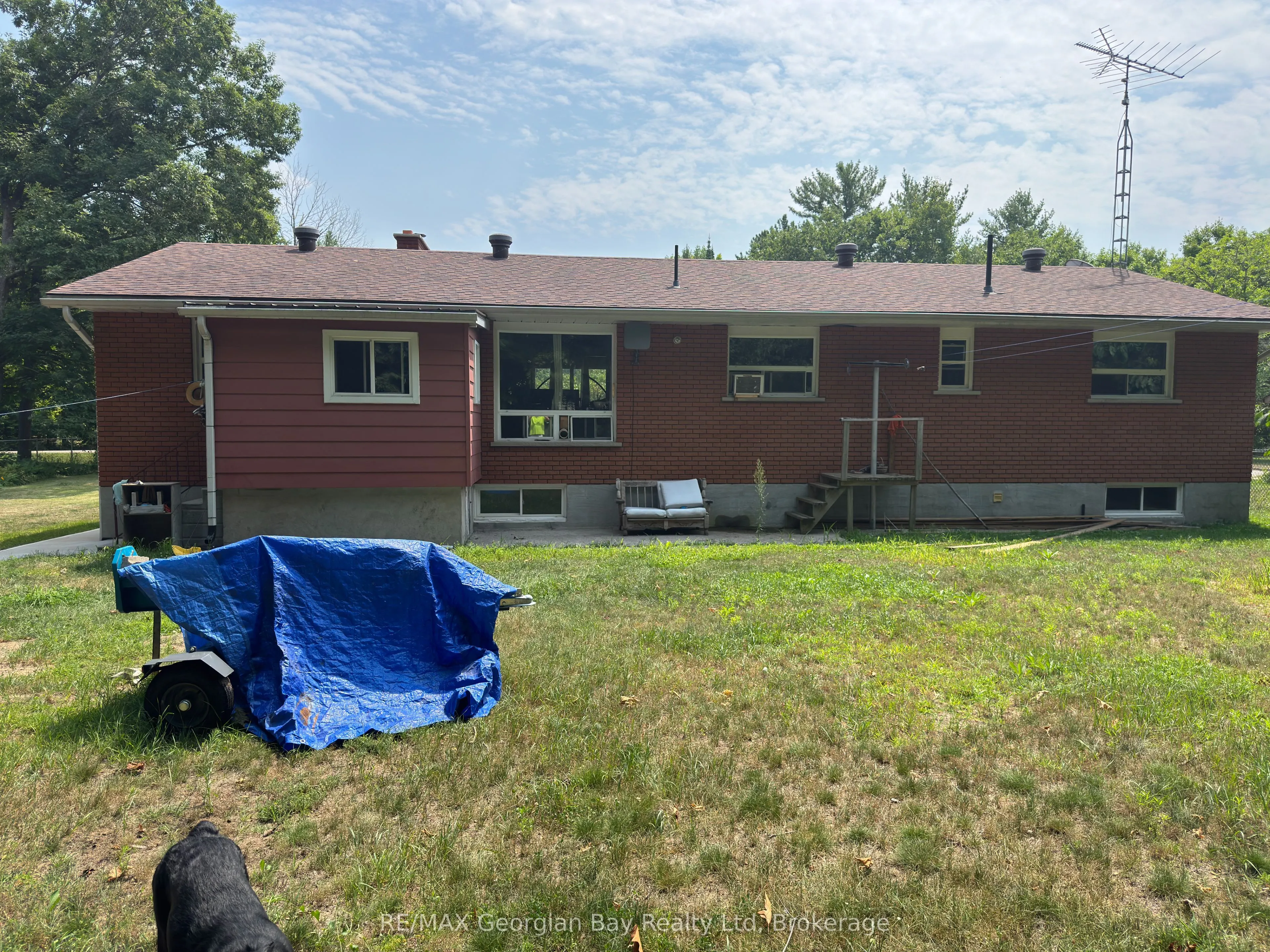 22 Oakwood Avenue
