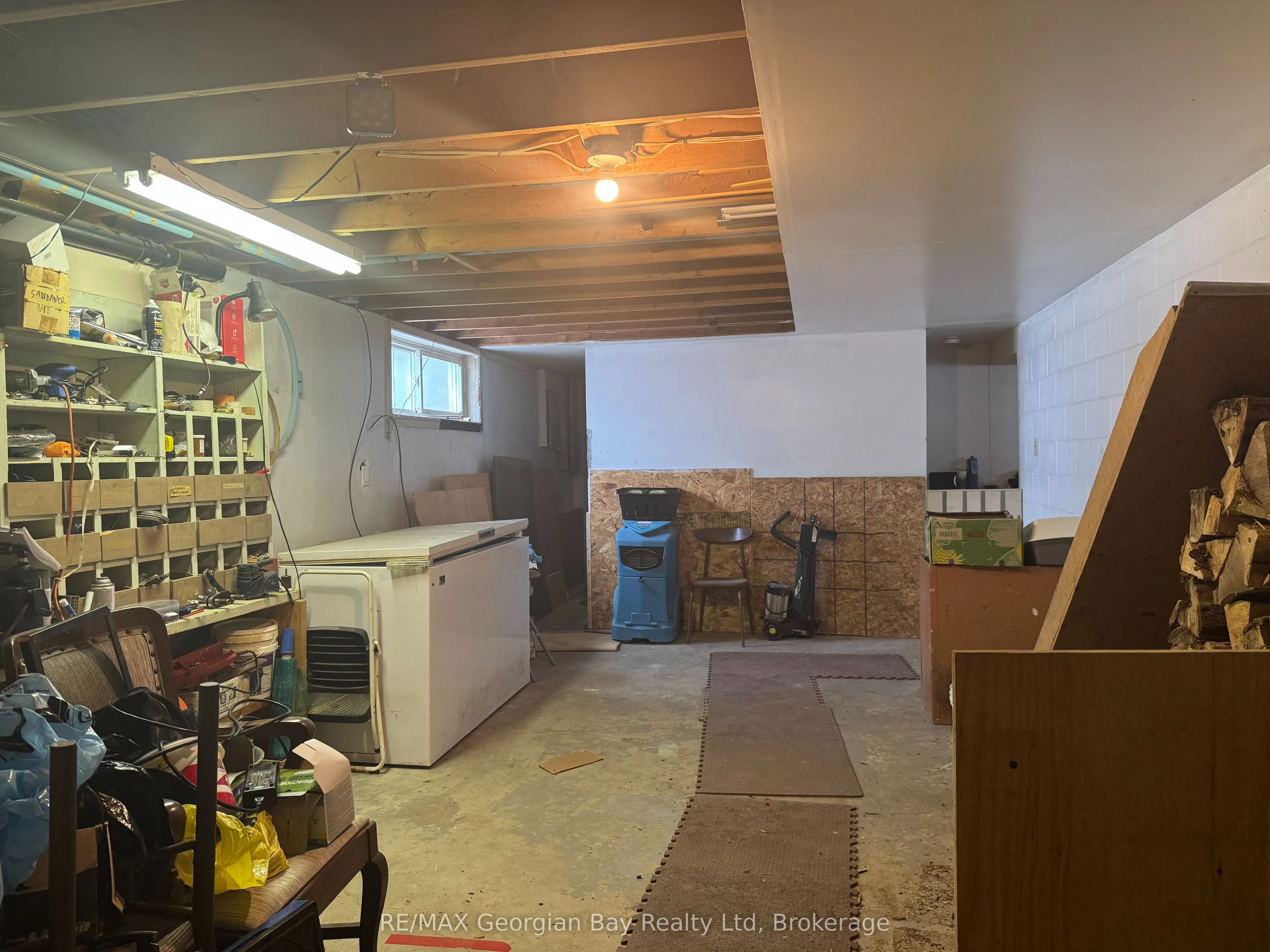 22 Oakwood Avenue