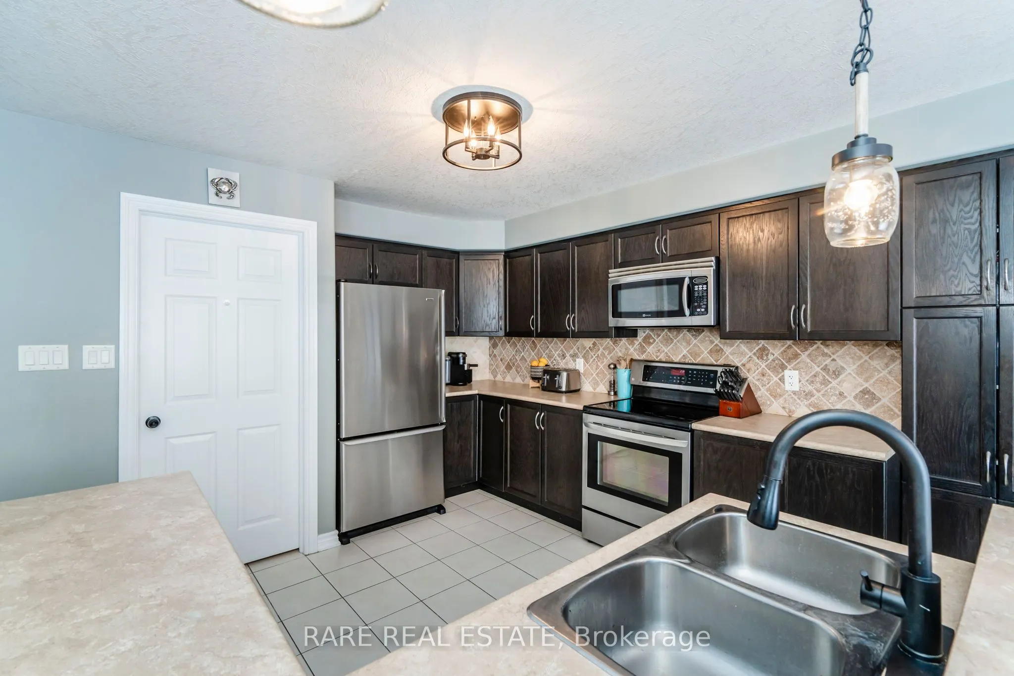 46 Sovereign's Gate