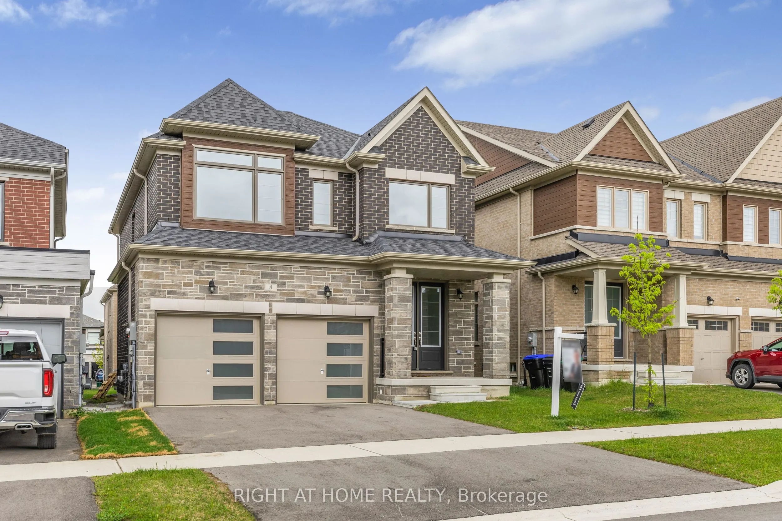 8 Daisy Street