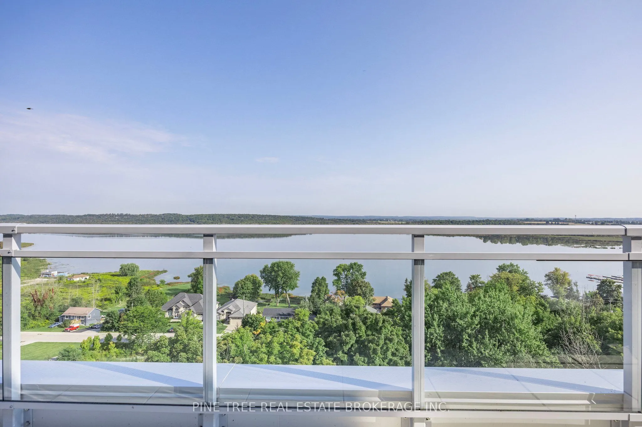 58 Lakeside Terrace #1105