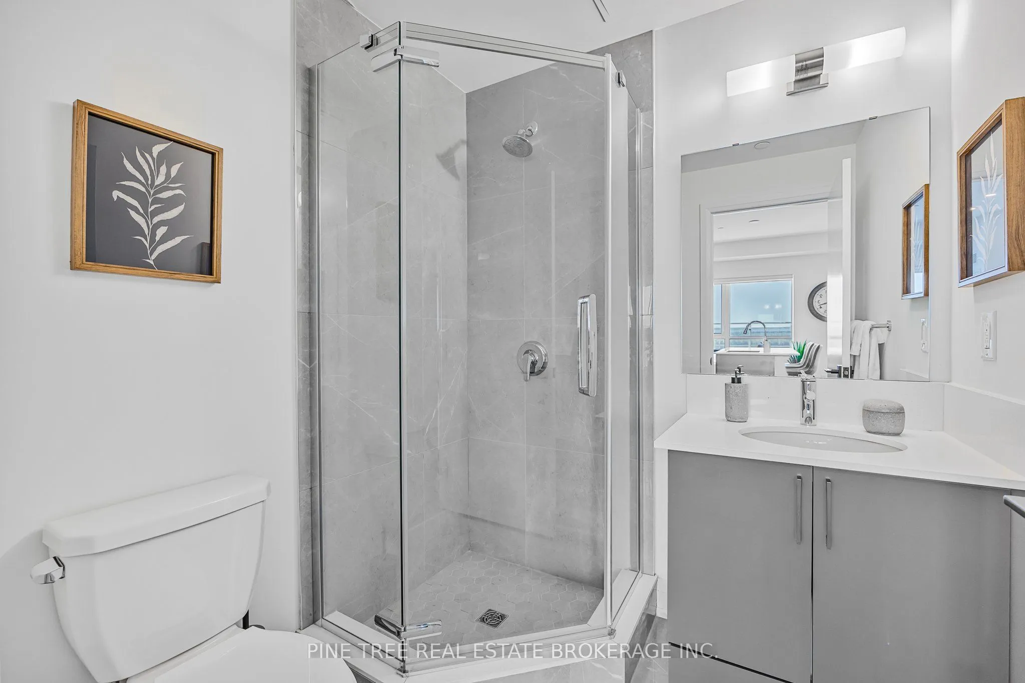 58 Lakeside Terrace #1105
