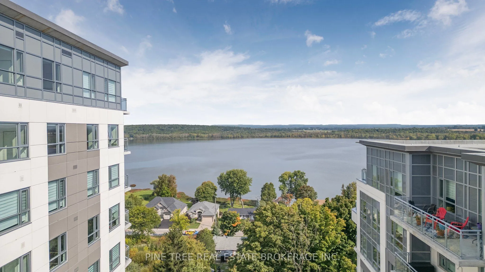 58 Lakeside Terrace #1105