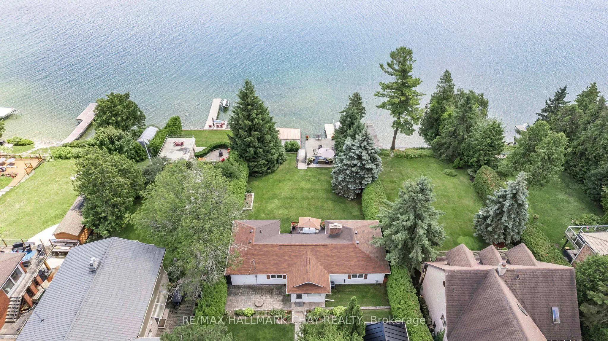 1125 Woodland Drive