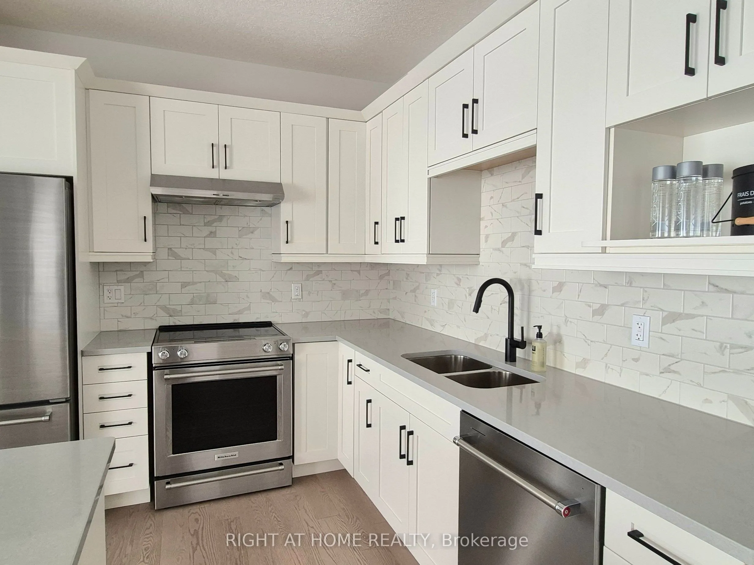89 Archer Avenue