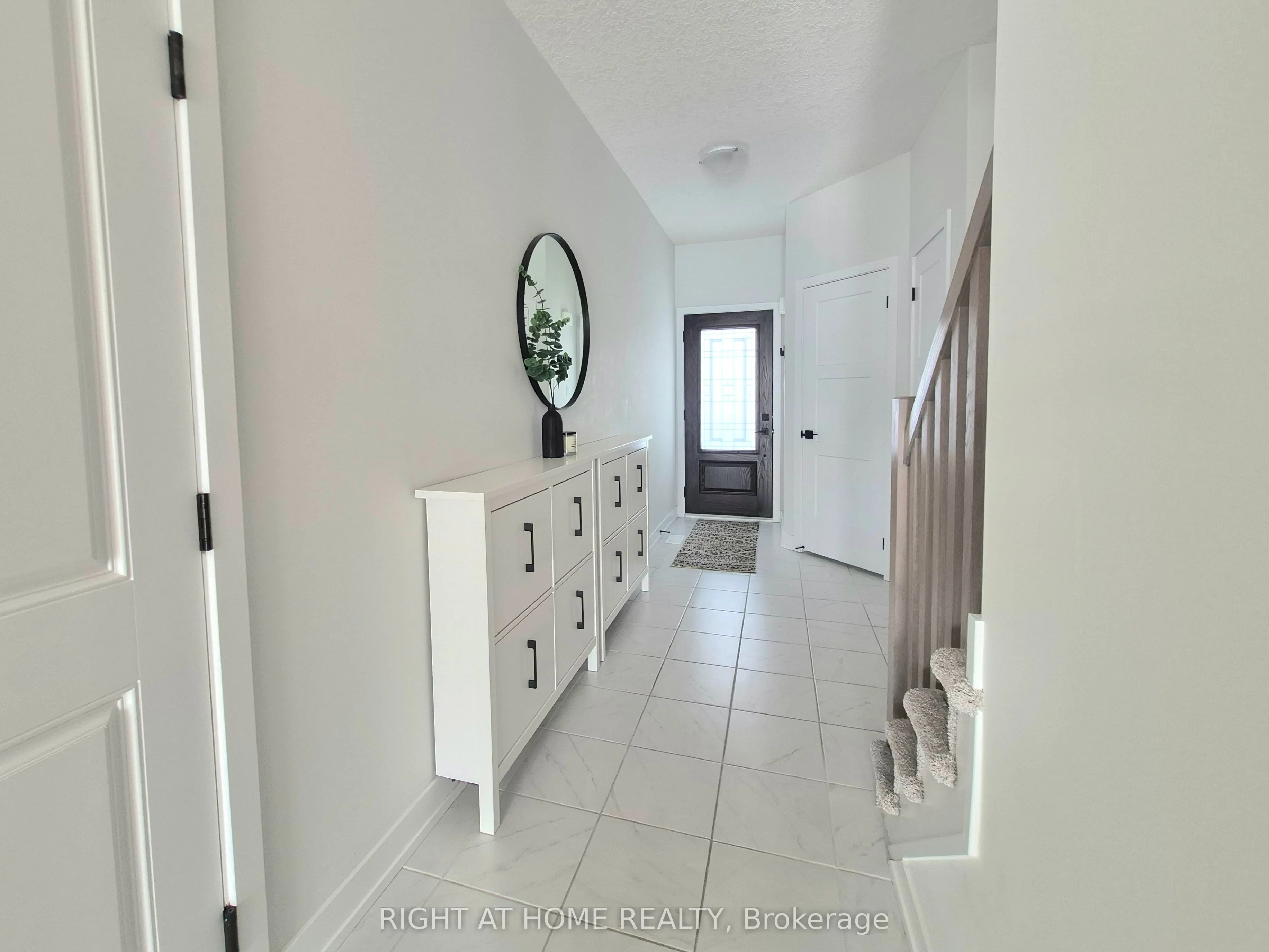 89 Archer Avenue