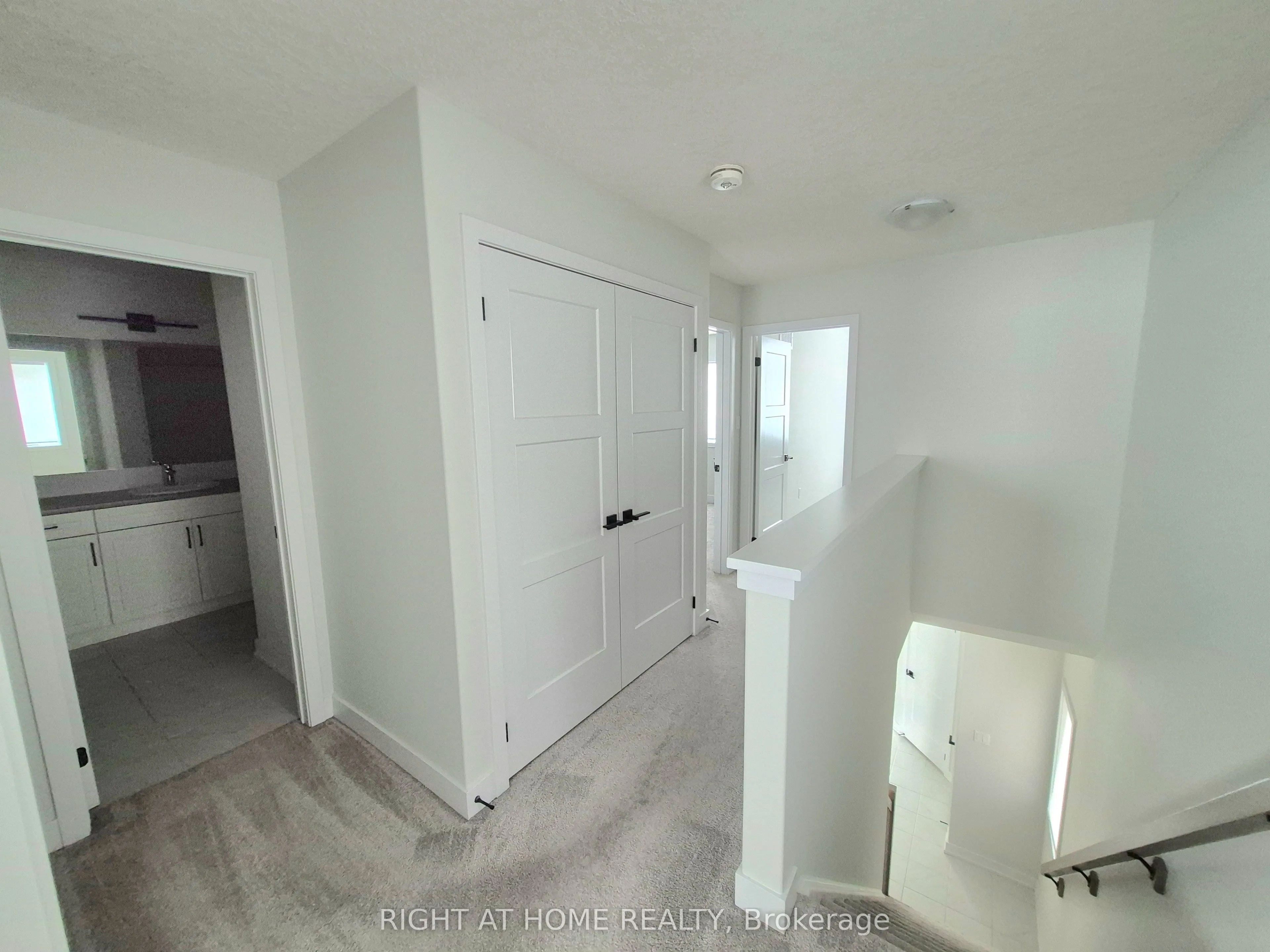 89 Archer Avenue