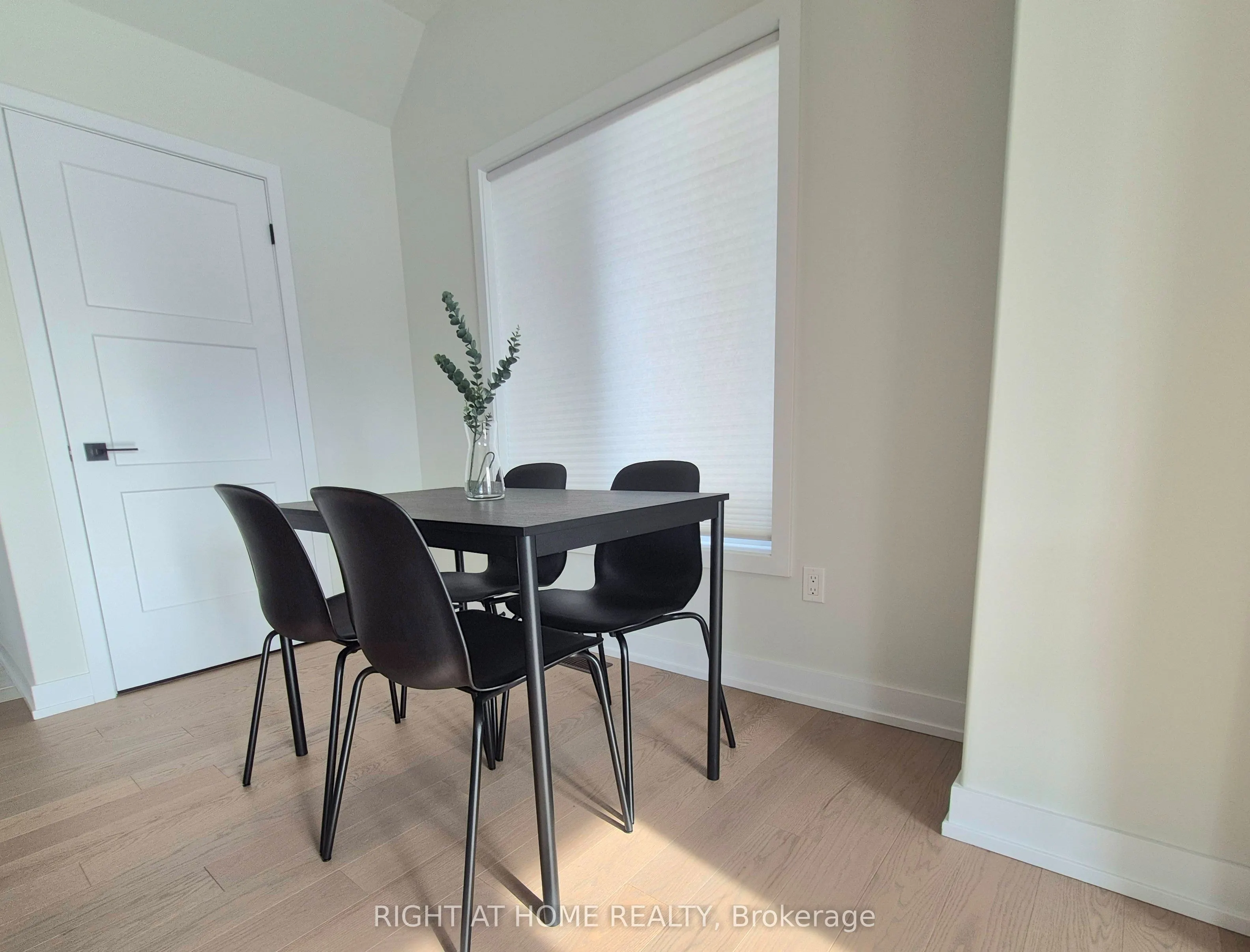 89 Archer Avenue