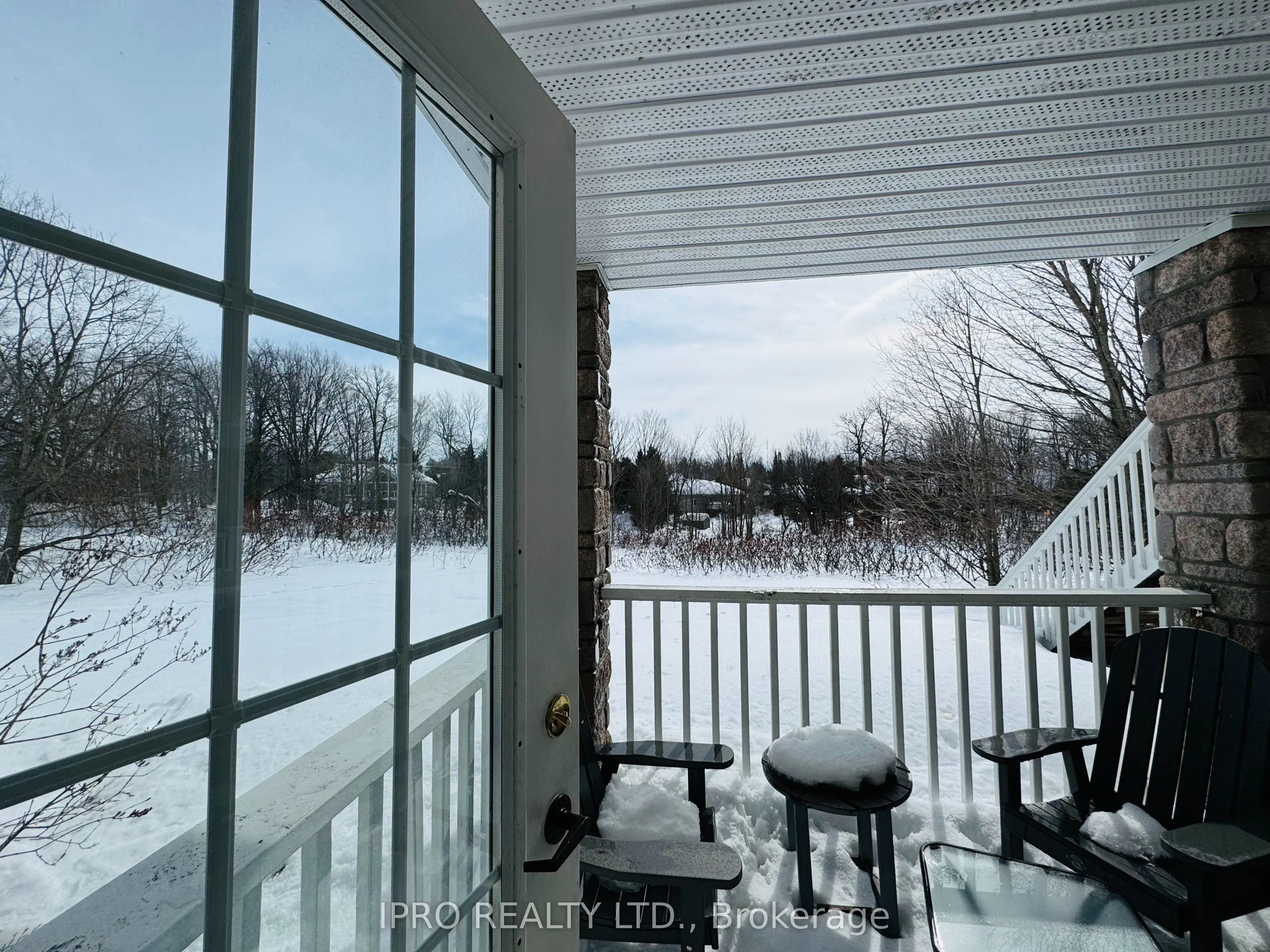 90 Highland Drive, #2076-77