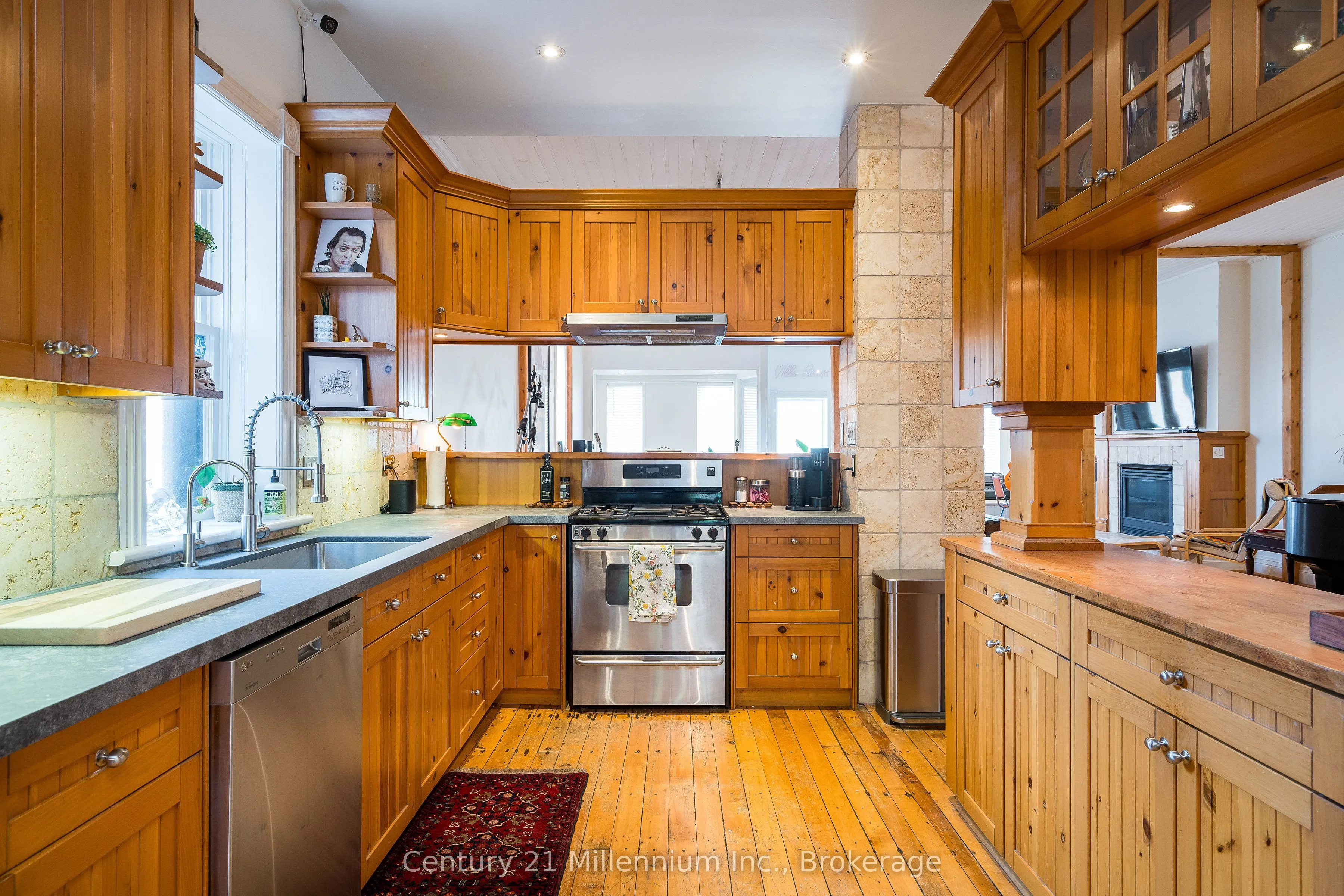 794093 COUNTY ROAD 124