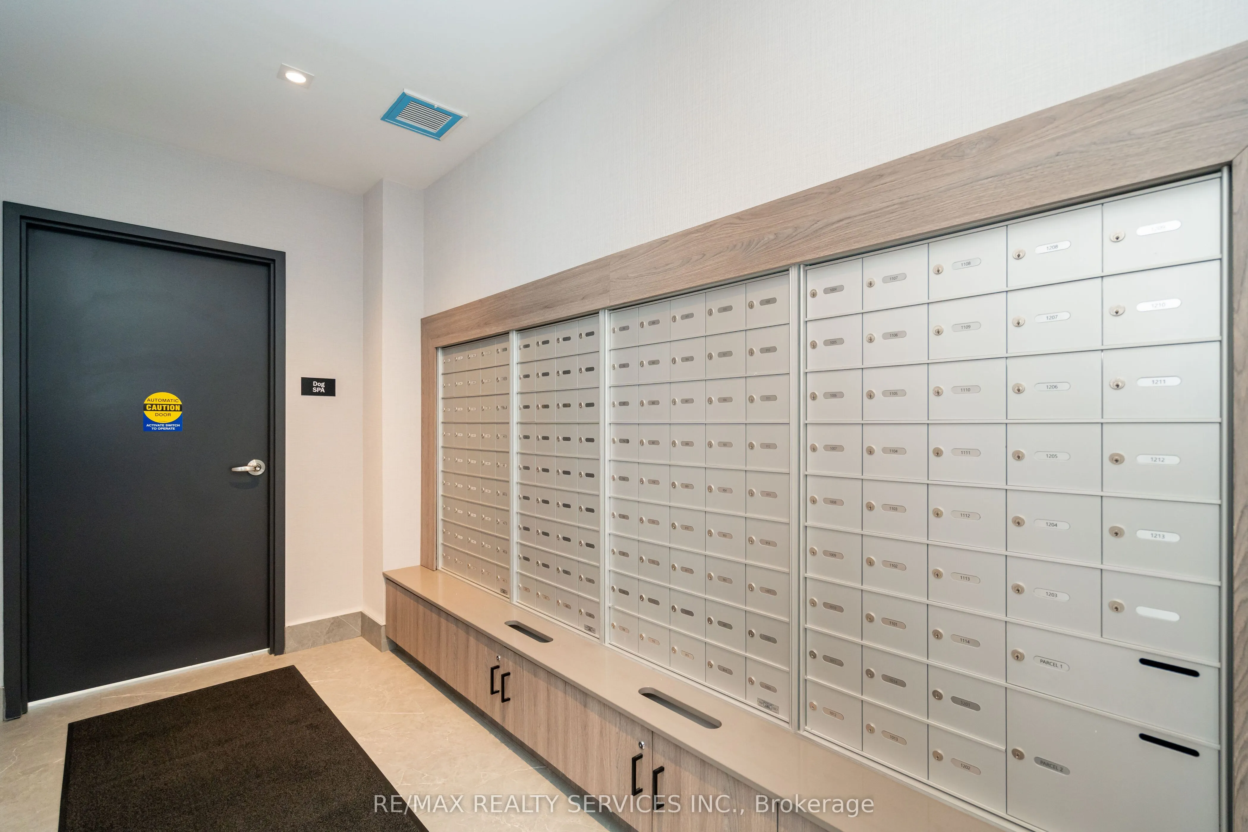 56 Lakeside Terrace, #108