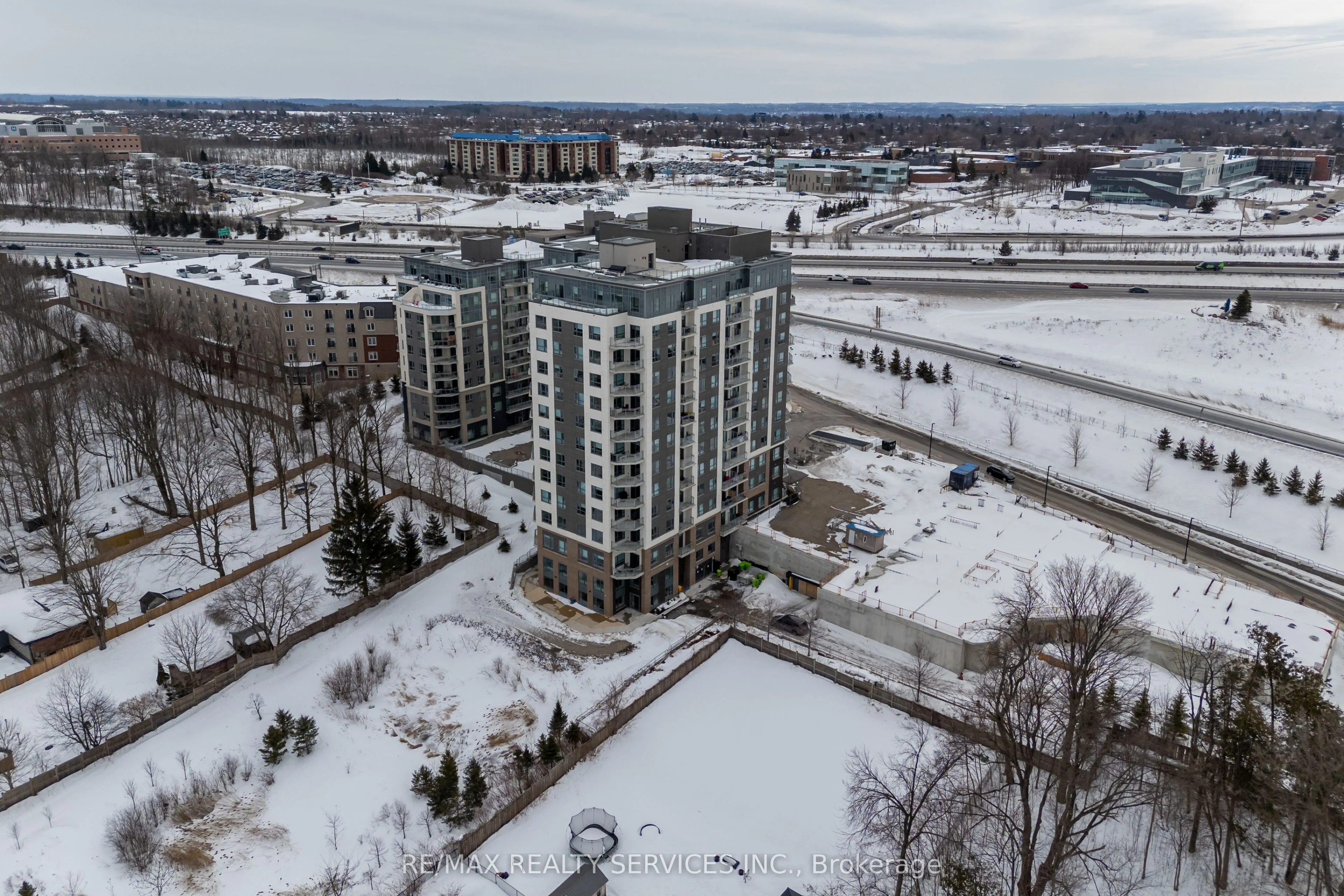 56 Lakeside Terrace, #108