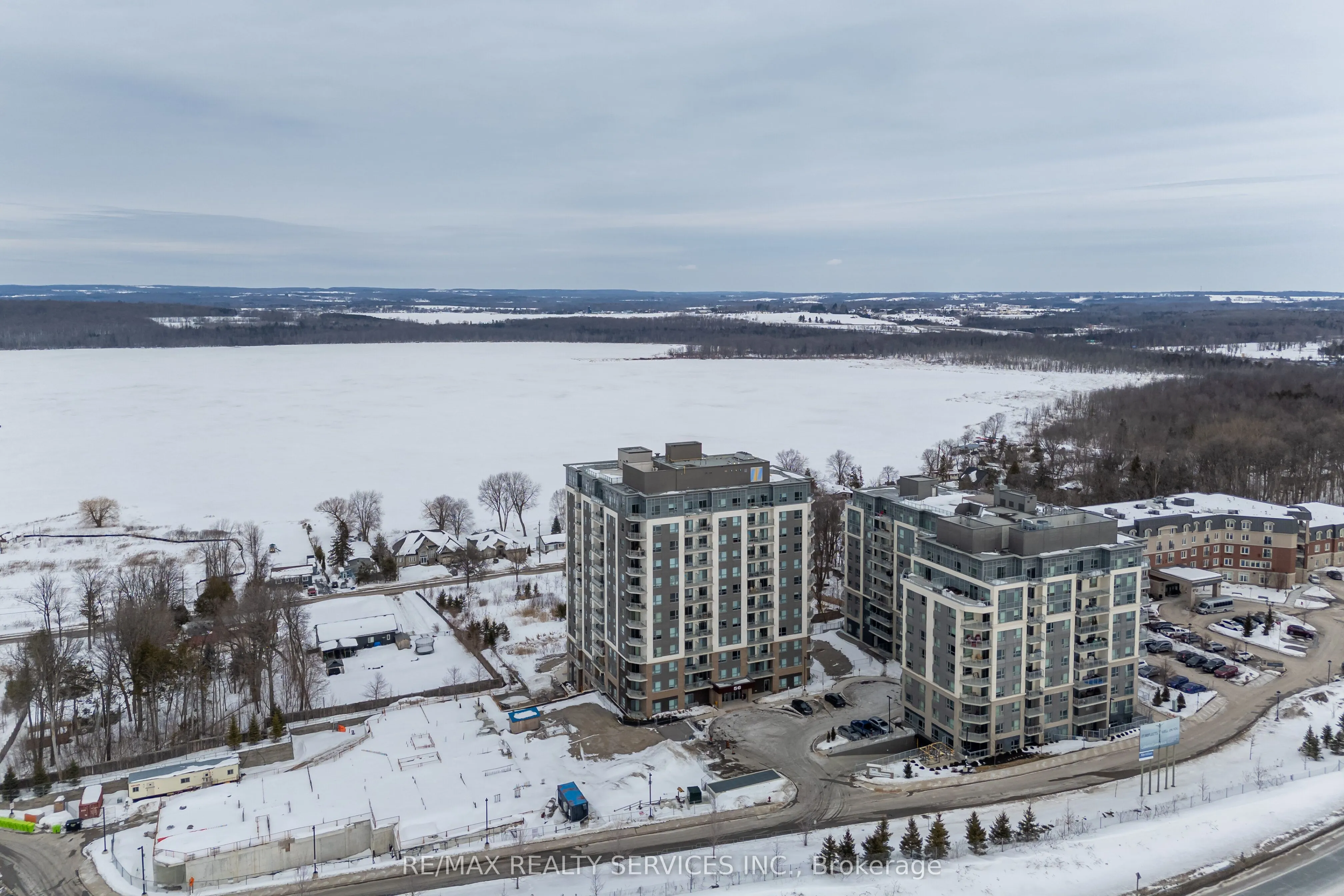 56 Lakeside Terrace, #108