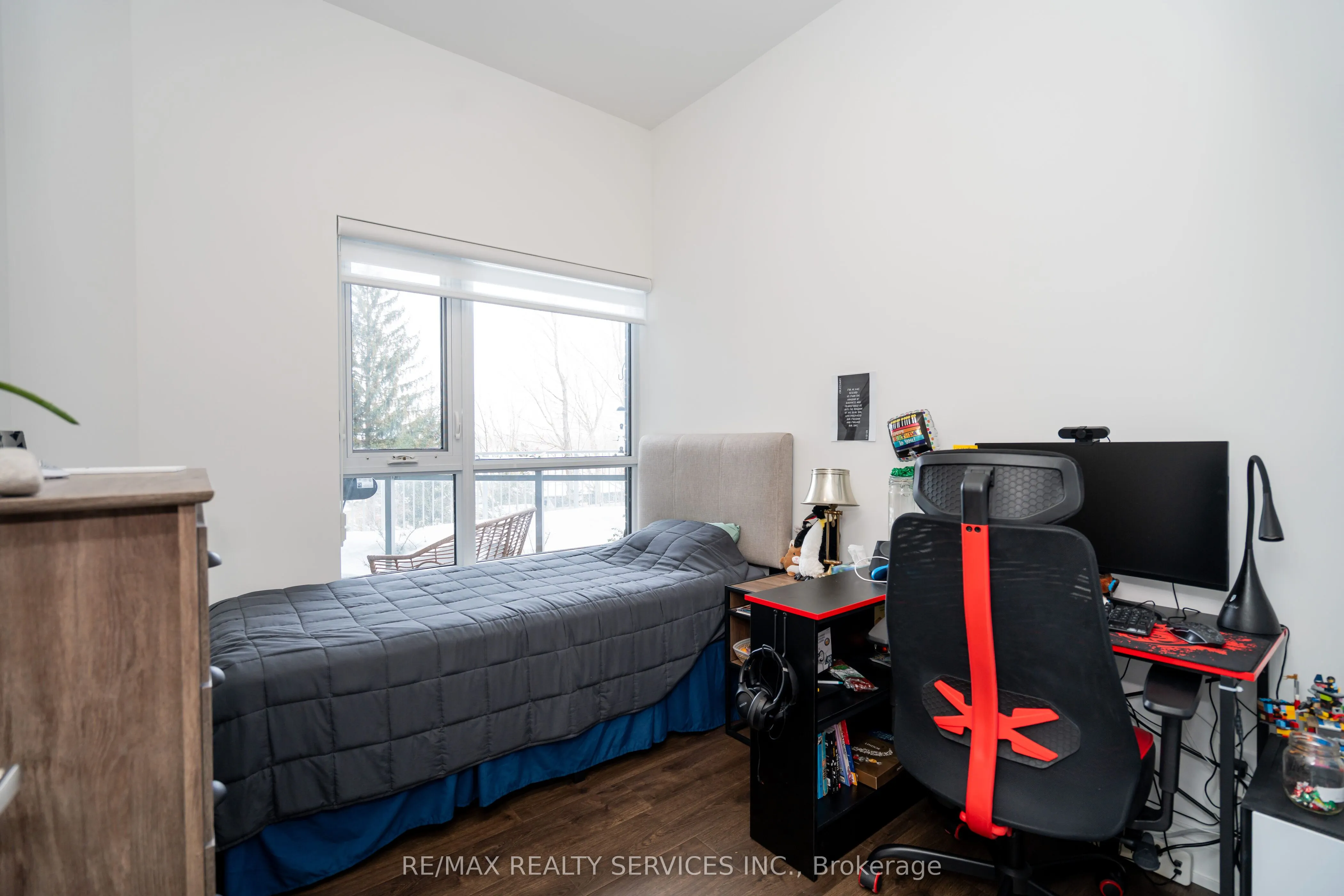 56 Lakeside Terrace, #108