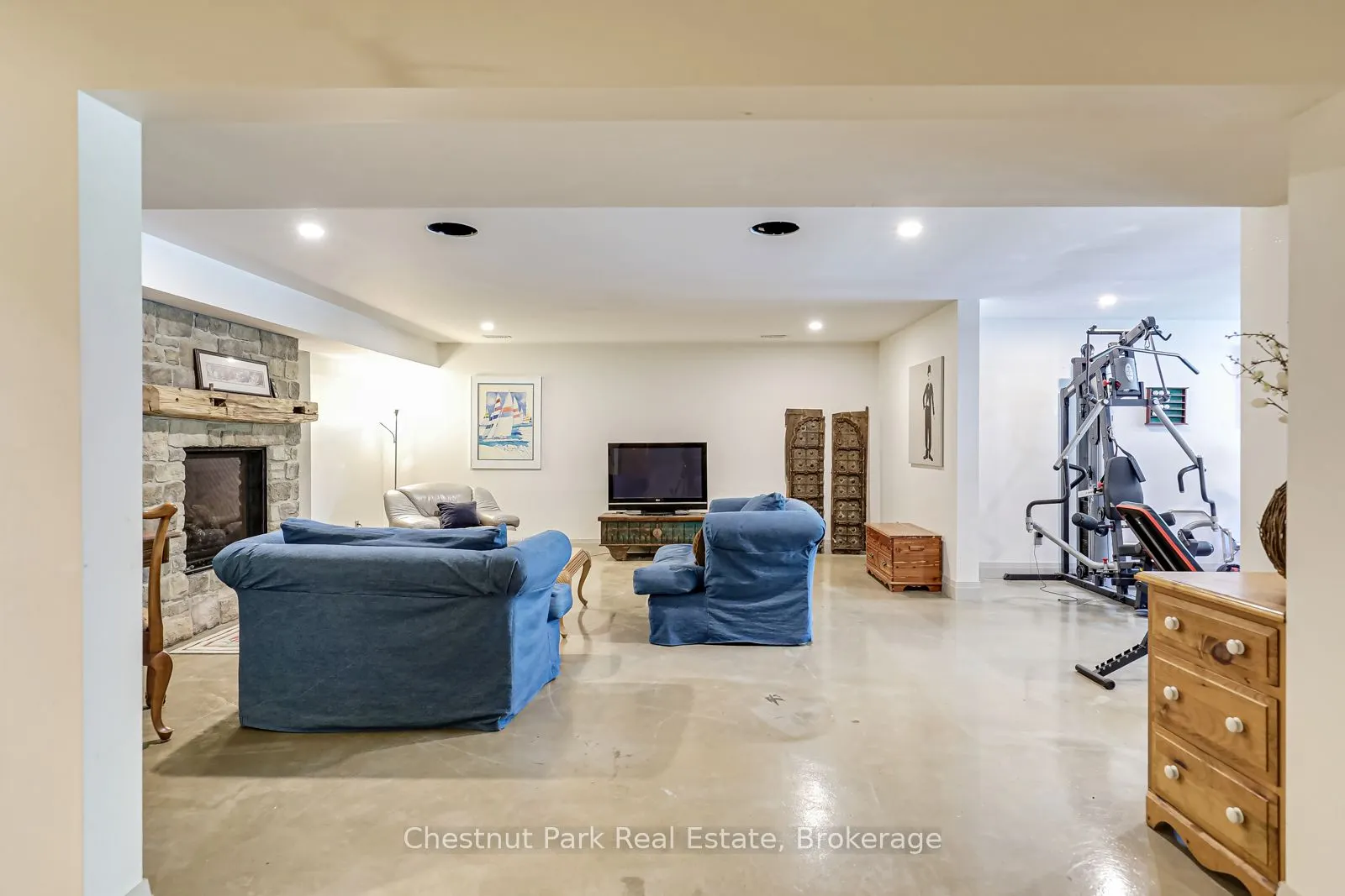 8610 Poplar Side Road