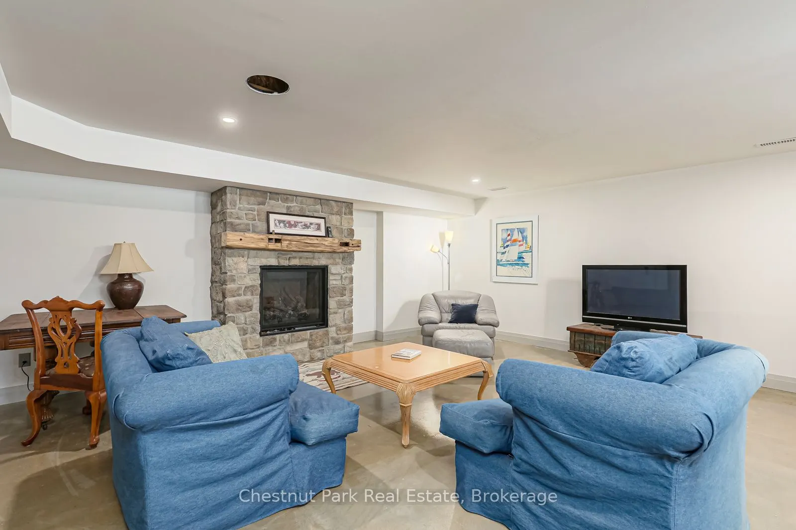 8610 Poplar Side Road