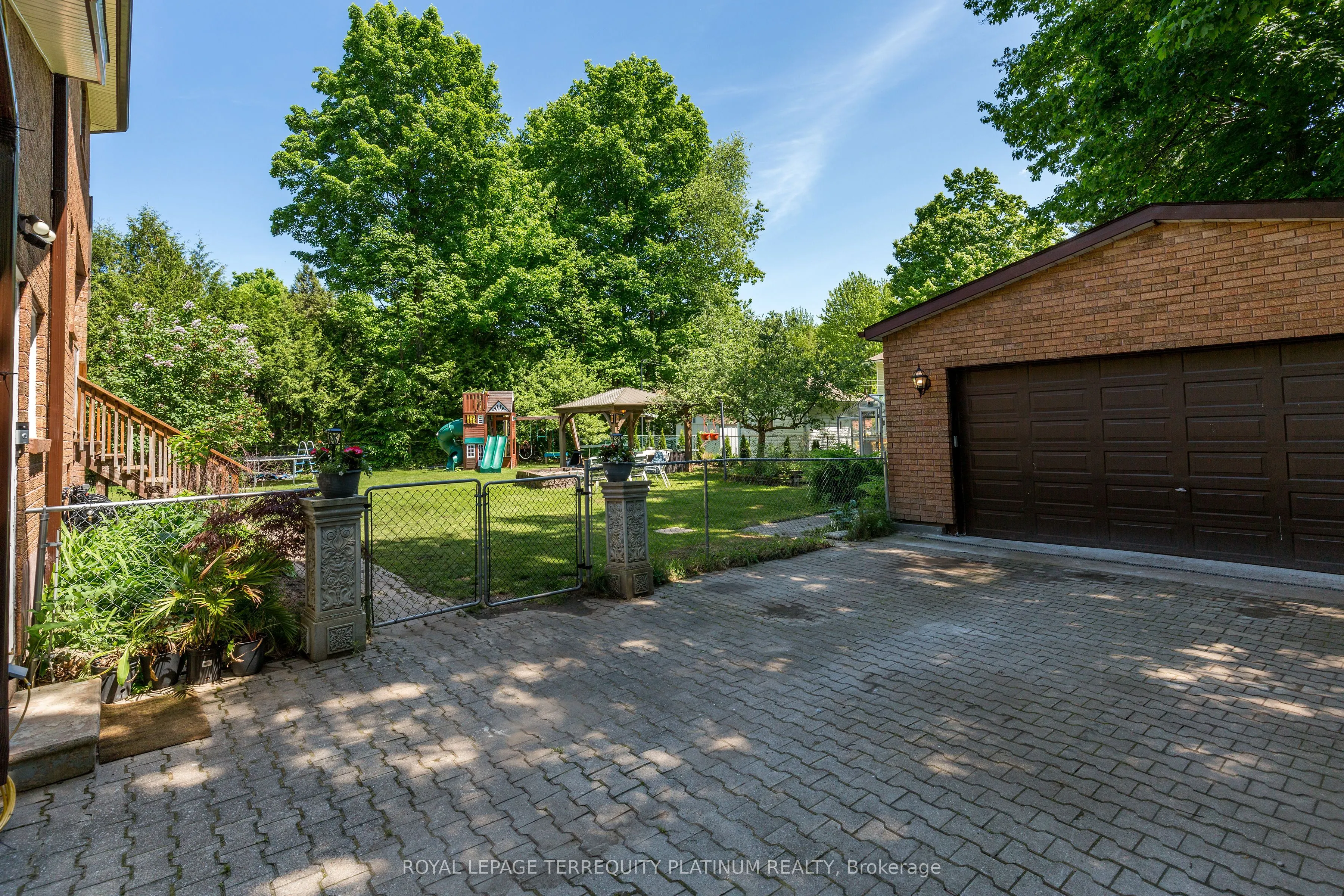 136 Wolfe Trail