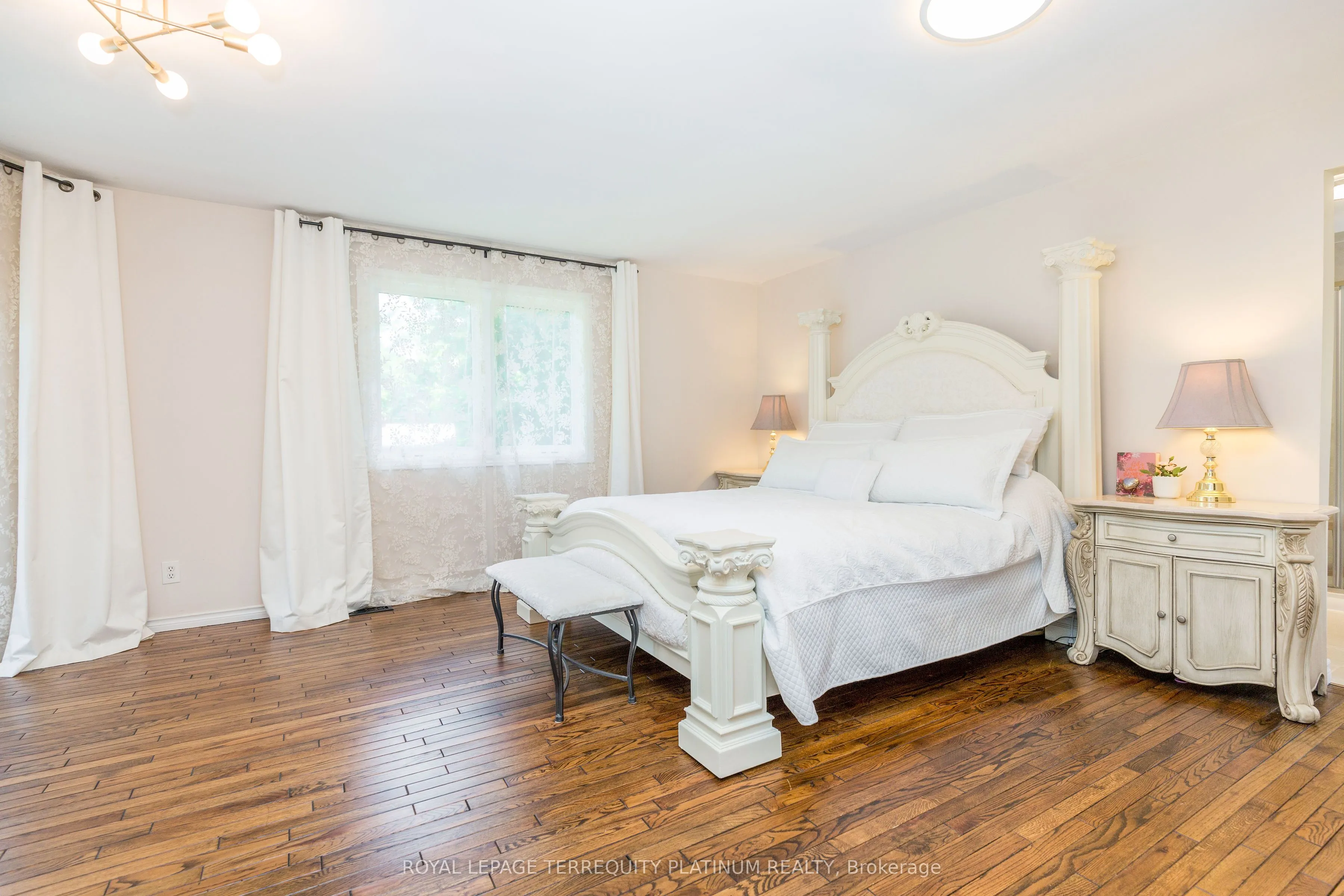 136 Wolfe Trail