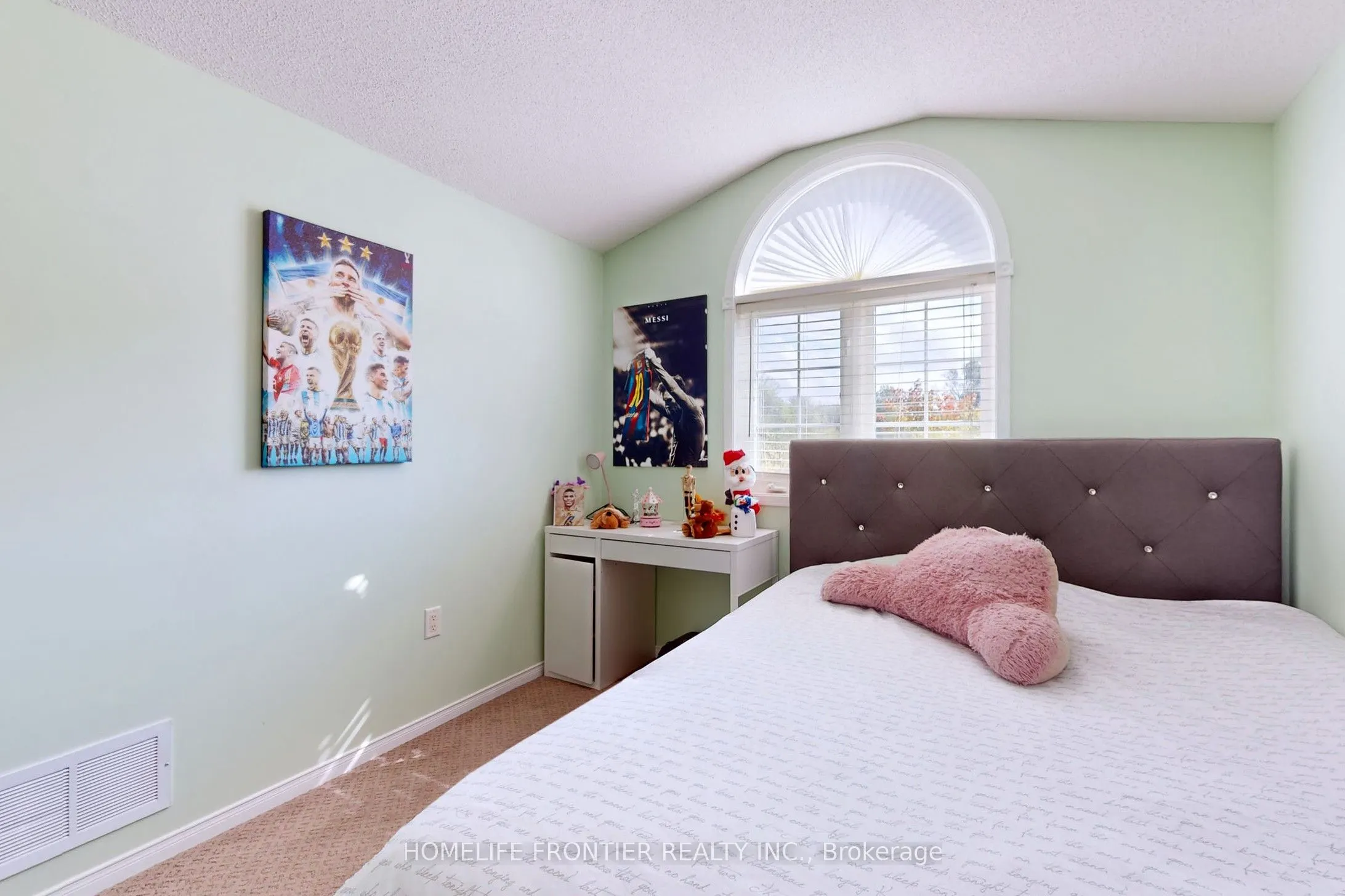 48 Patrick Drive S