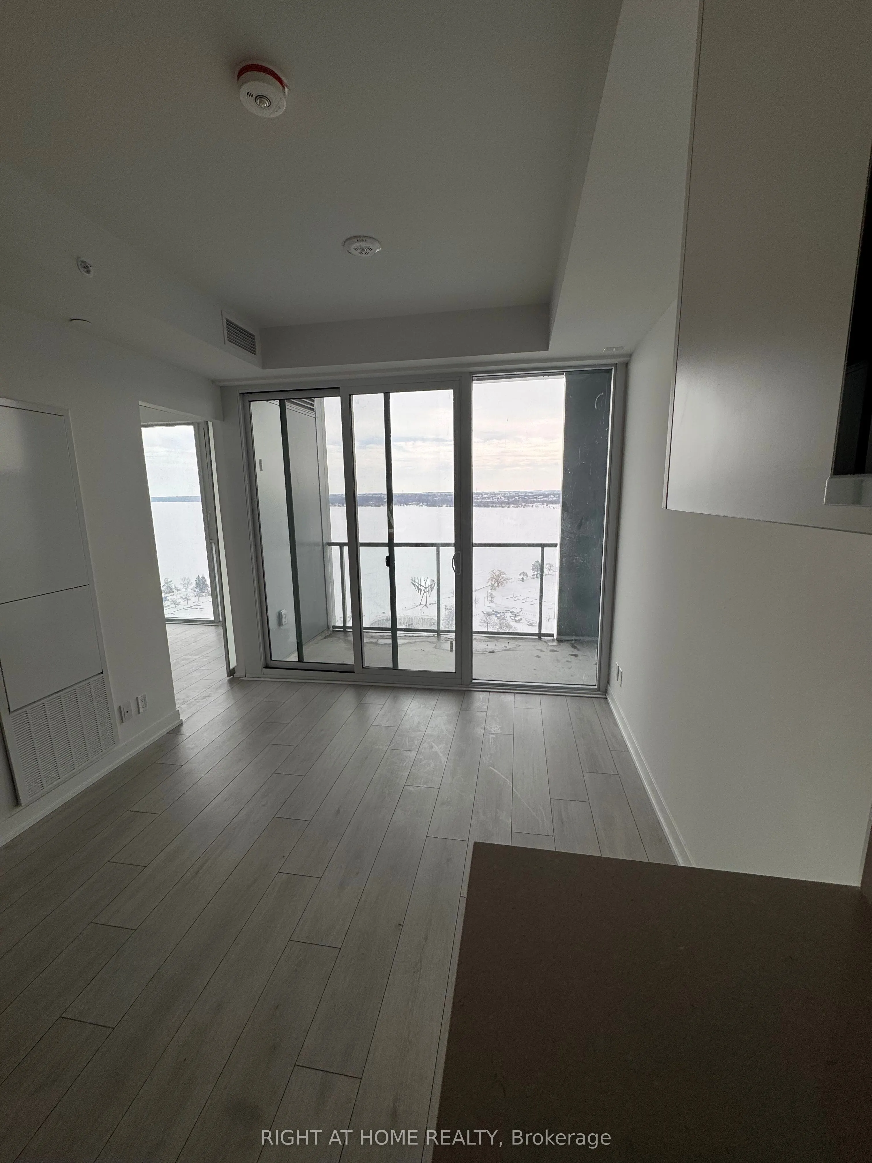 39 Mary Street #1809