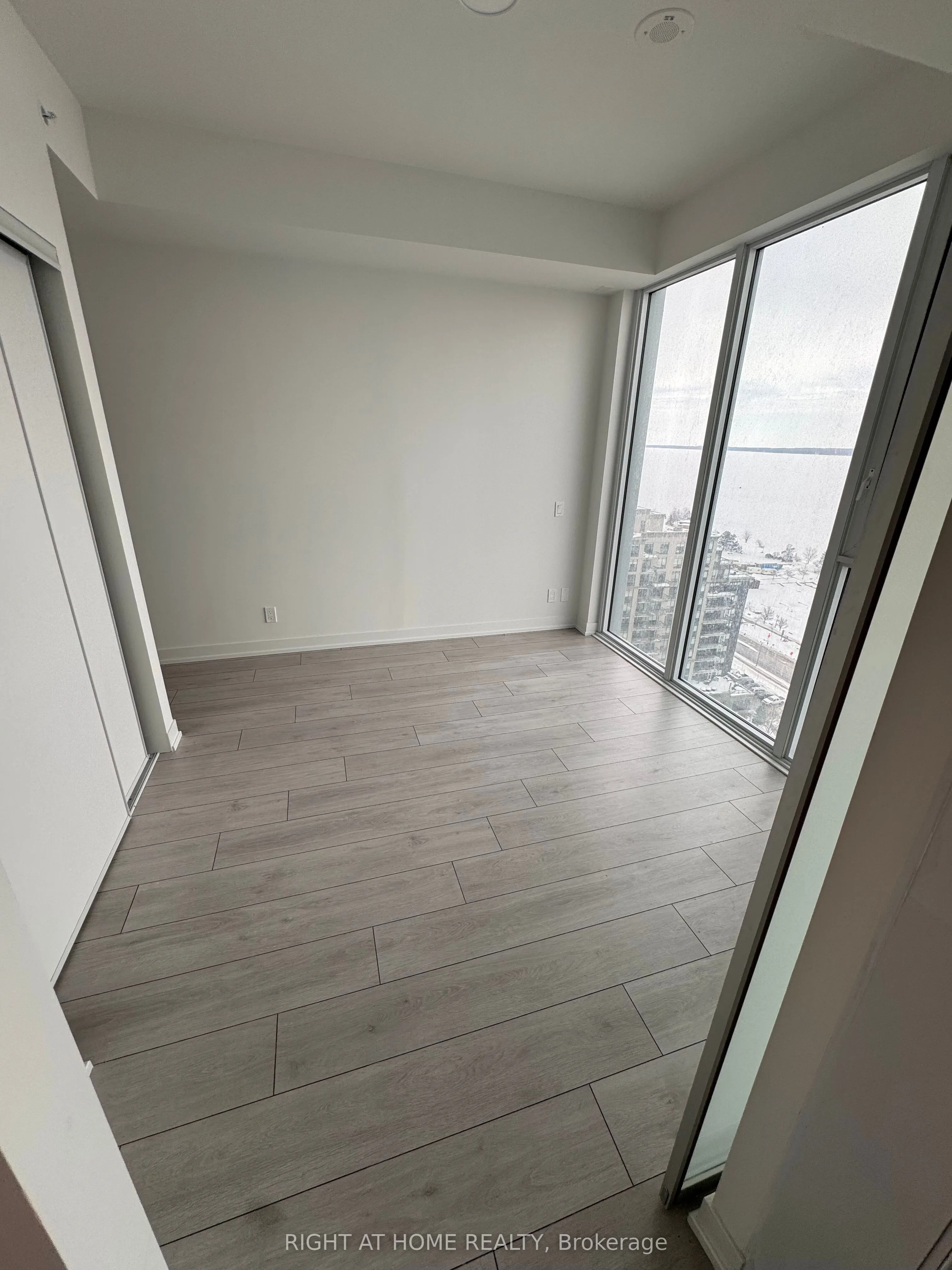 39 Mary Street #1809