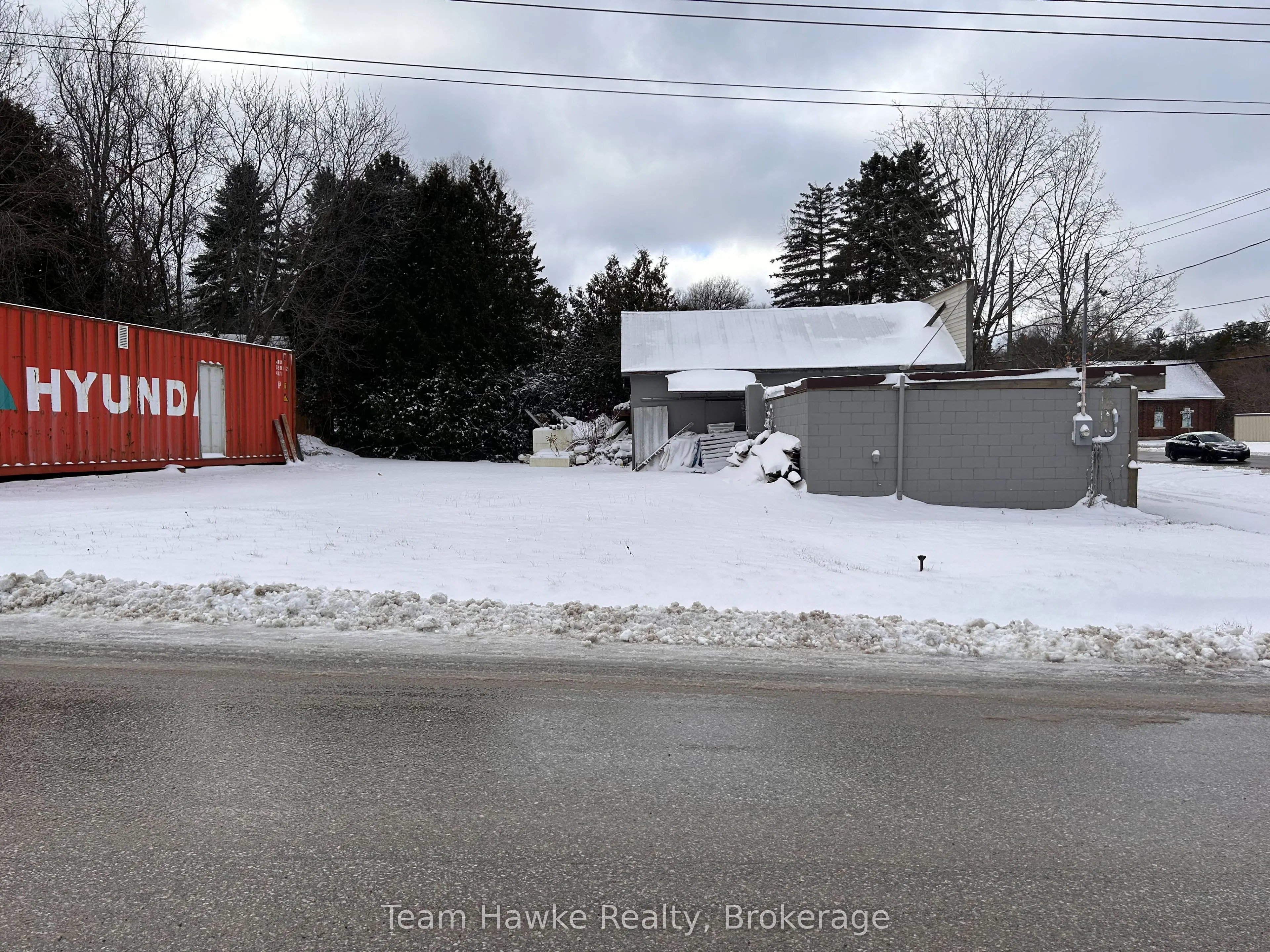 156 ROBERT Street