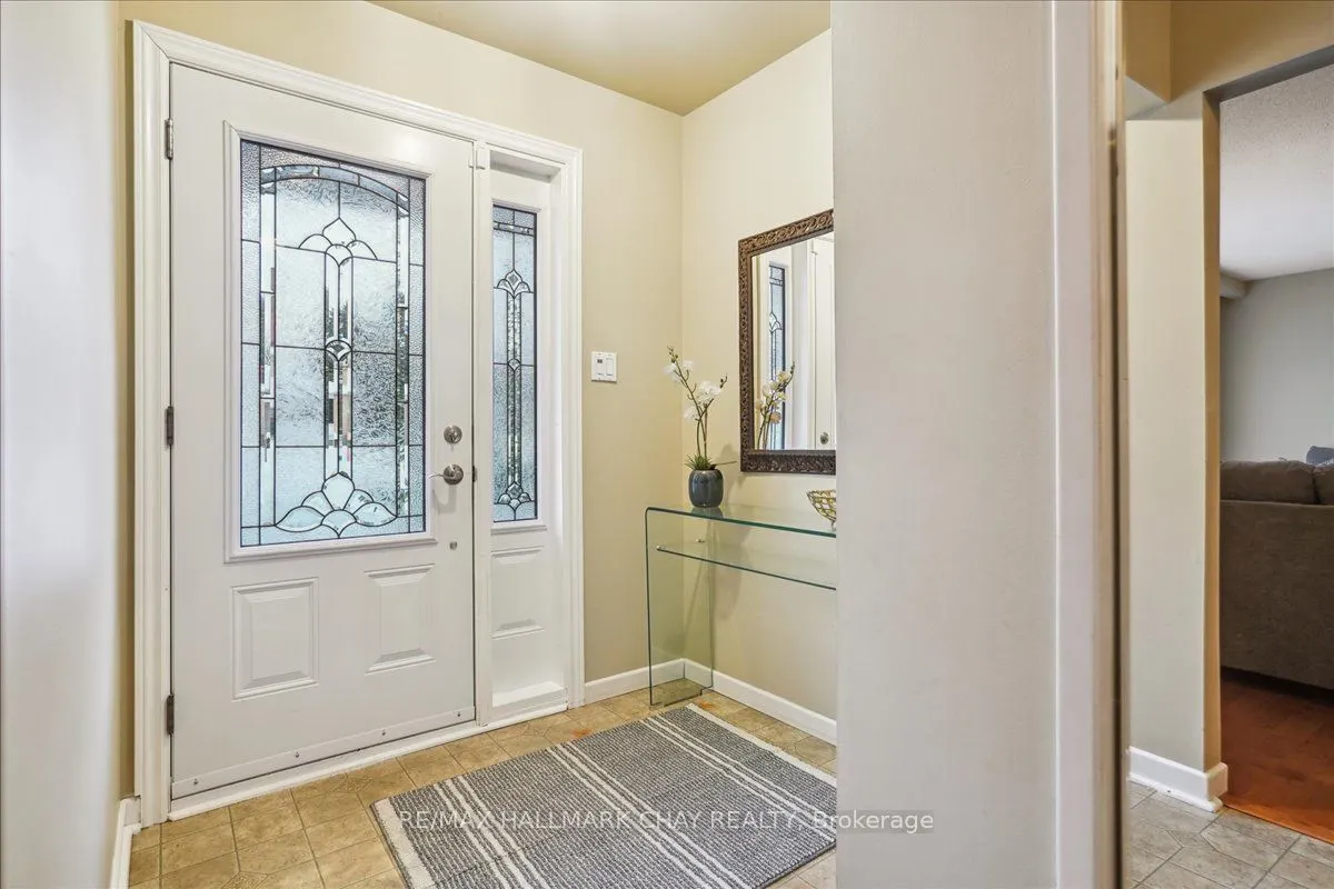 53 Roslyn Road