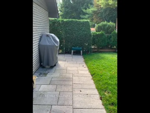 53 Roslyn Road