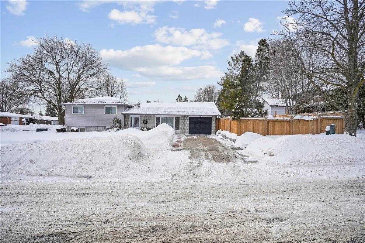 53 Roslyn Road
