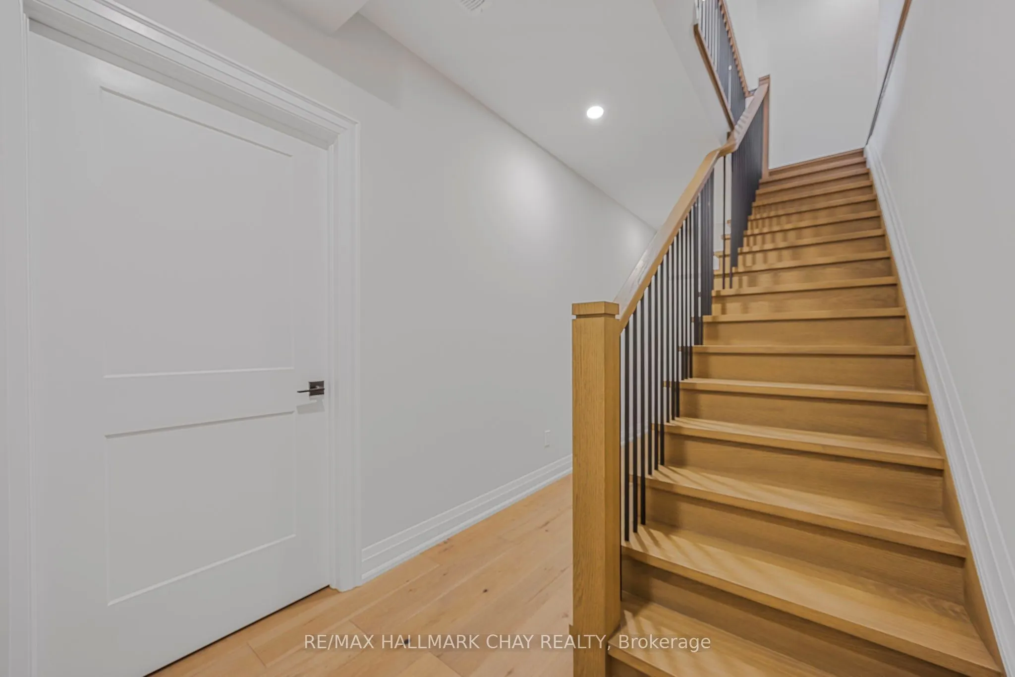 90 37th Street N