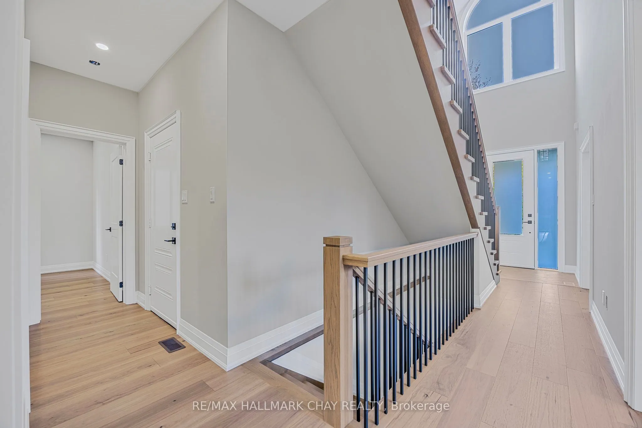 90 37th Street N