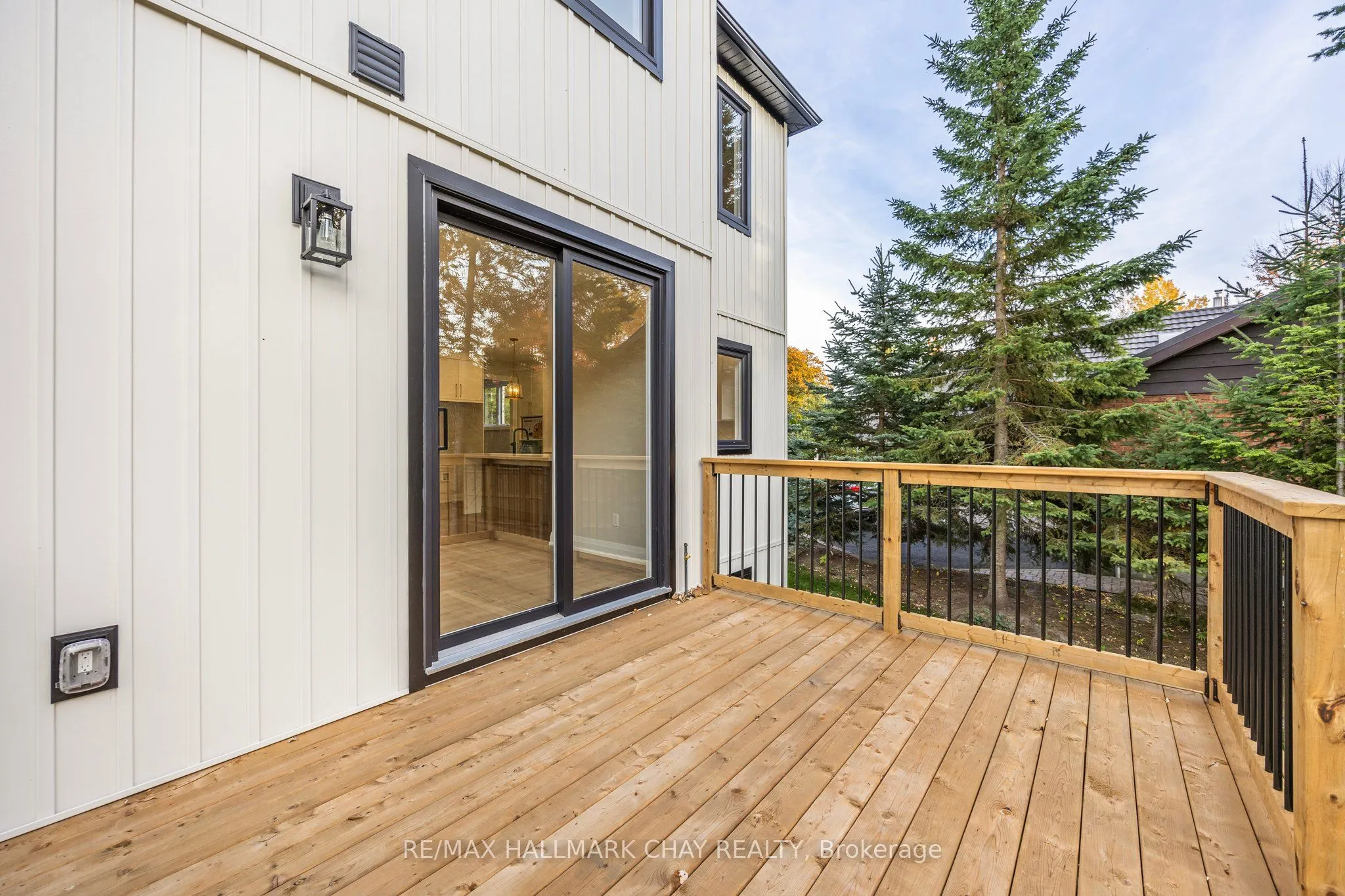 90 37th Street N