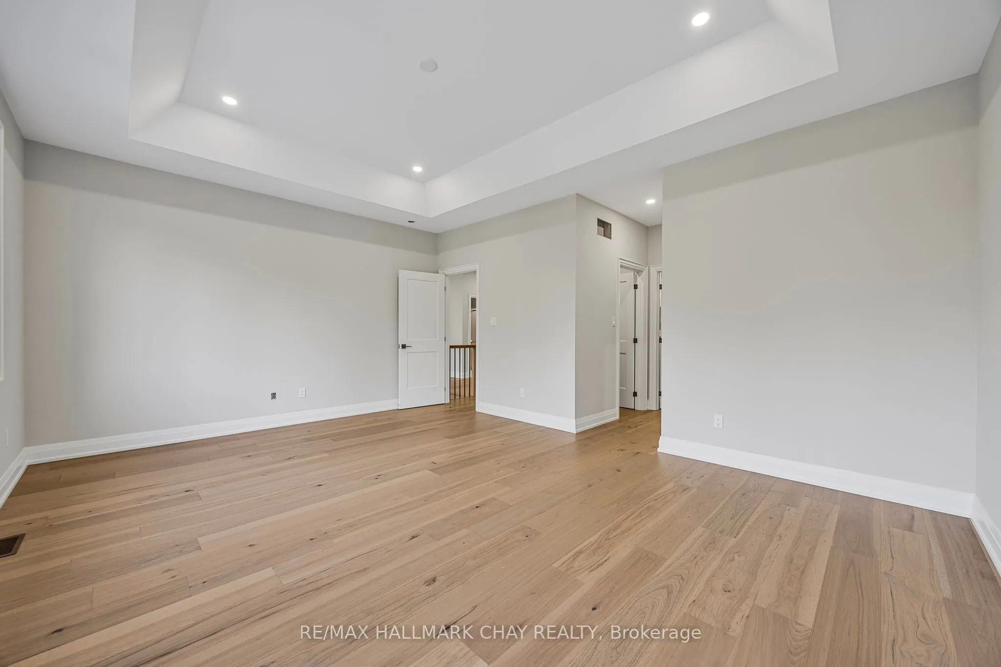 90 37th Street N