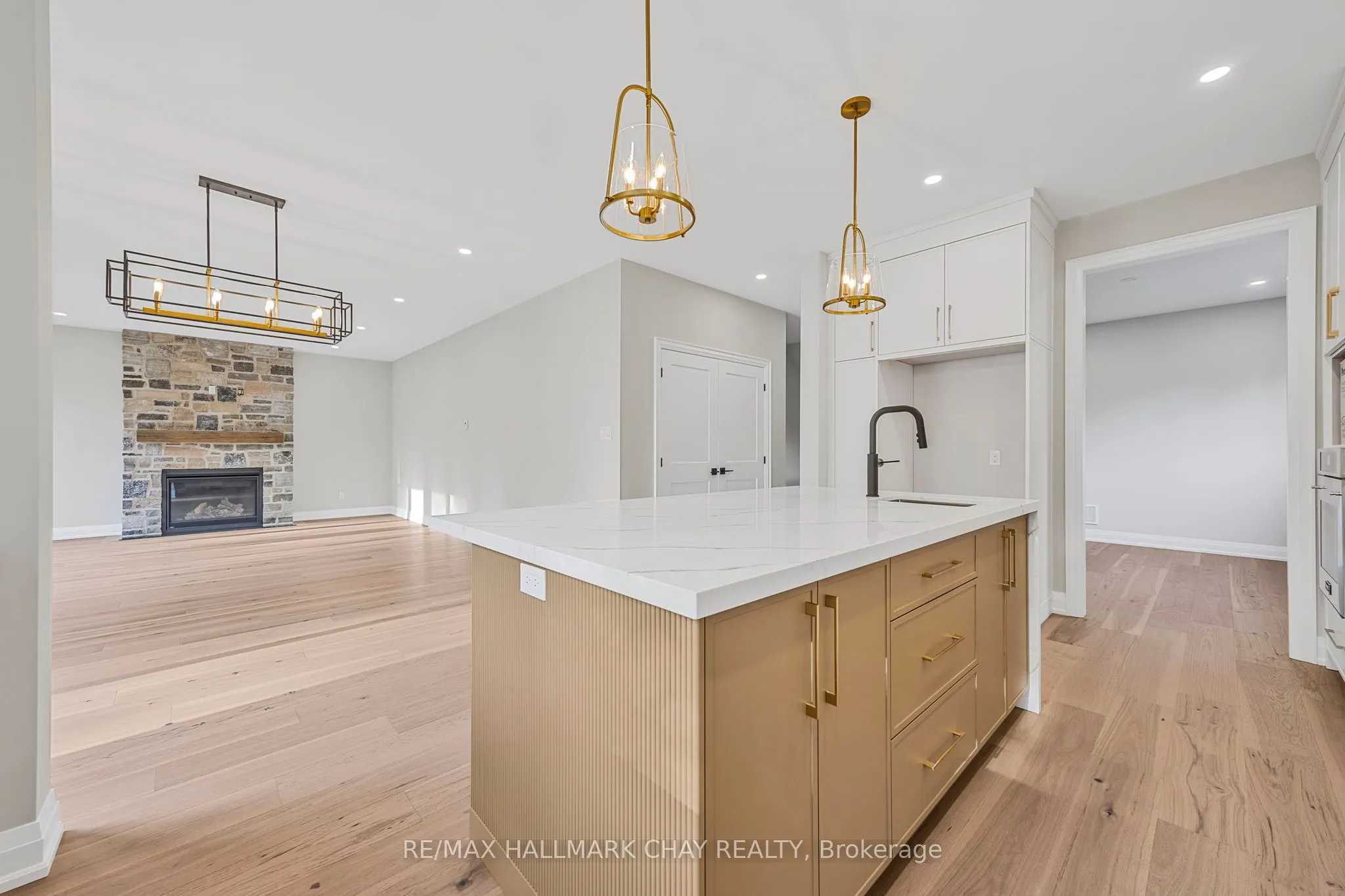 90 37th Street N