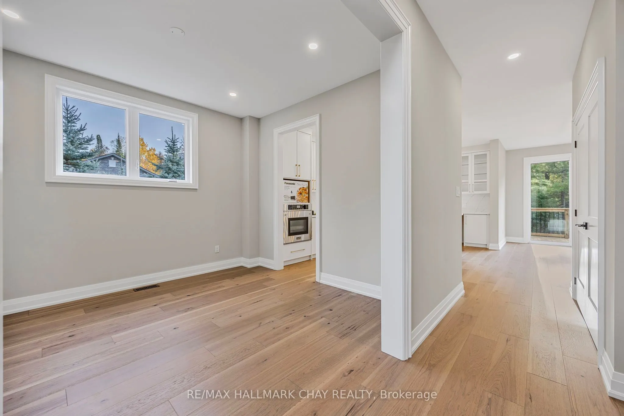 90 37th Street N