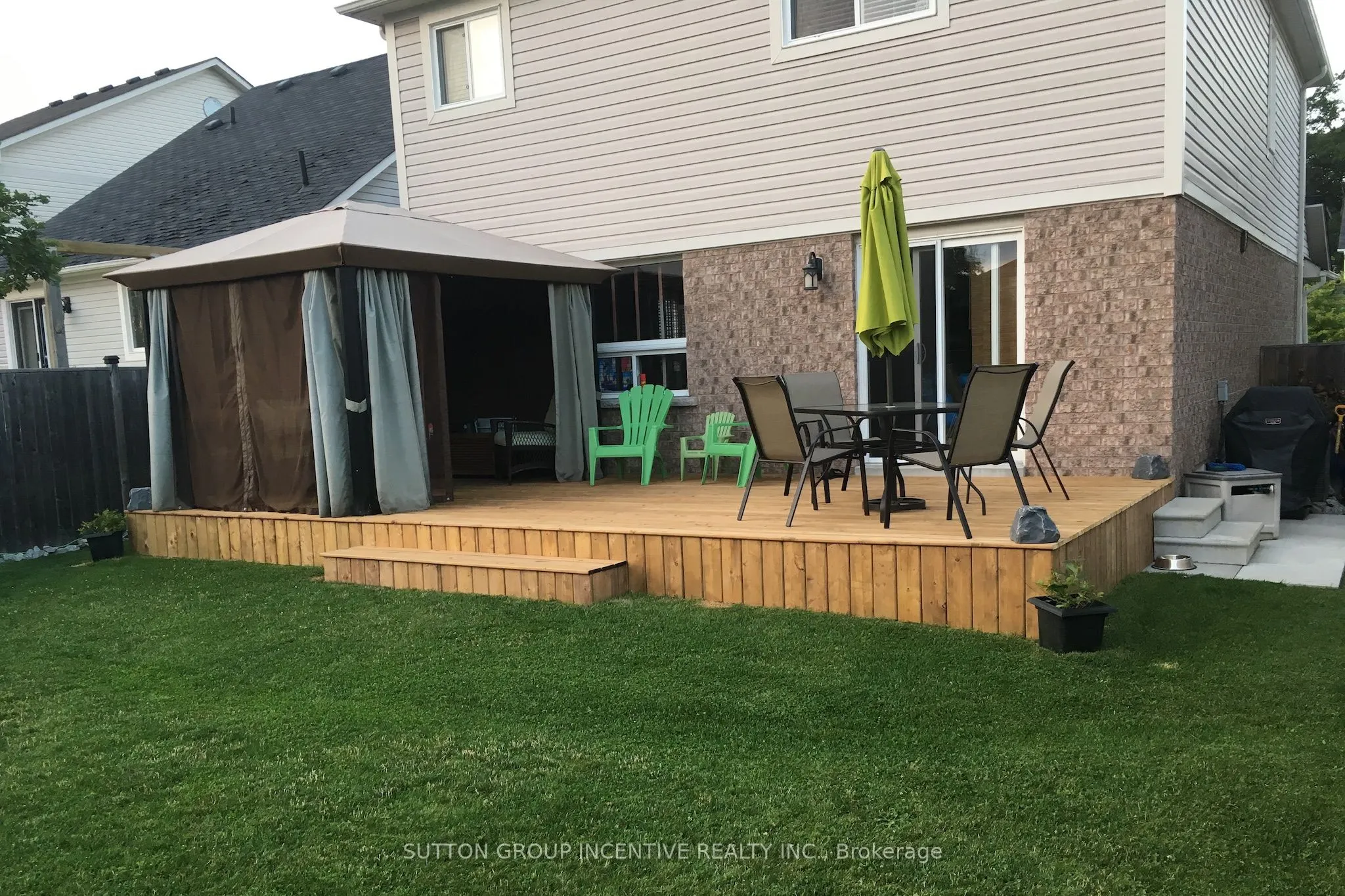 84 Wesley Avenue