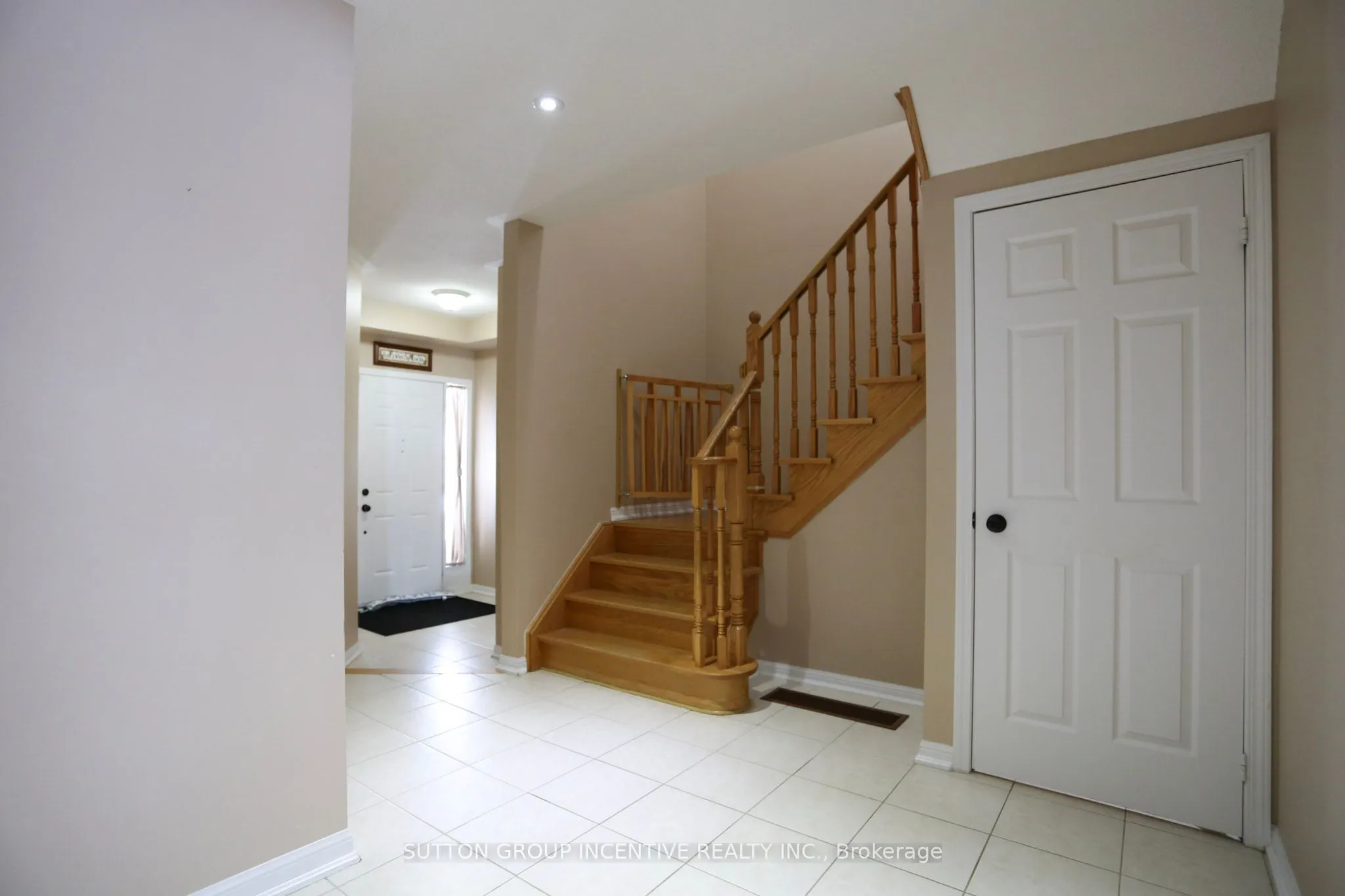 84 Wesley Avenue